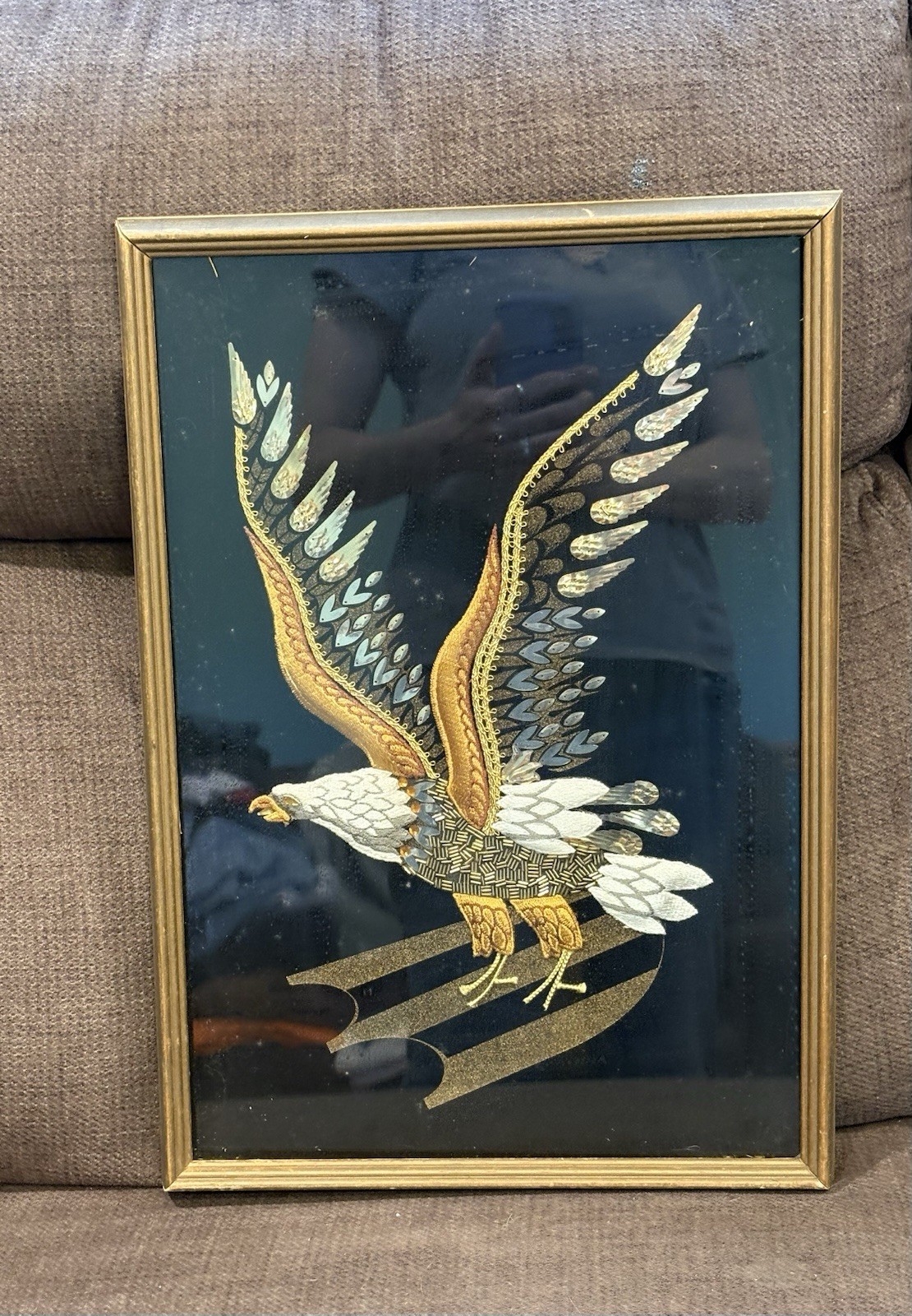 Pre Owned Vintage RAISED CLOTH AND METAL ACCENTS EAGLE ARTWORK IN AN OAK FRAME Pre Owned Vintage RAISED CLOTH AND METAL ACCENTS EAGLE ARTWORK IN AN OAK FRAME