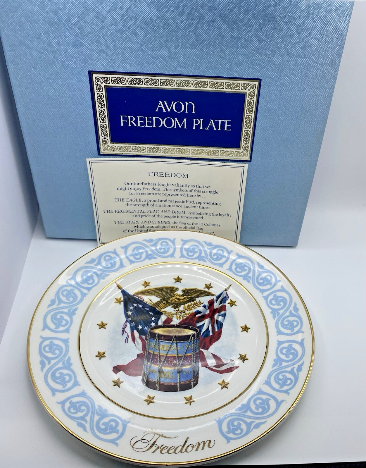Vintage 1974 Avon Freedom Collector’s Plate By Enoch Wedgewood England 9