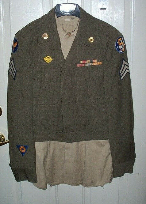 VERY NICE WORLD WAR II SGT\'S UNIFORM, 5TH ARMY AIR CORP WITH BRASS & RIBBONS