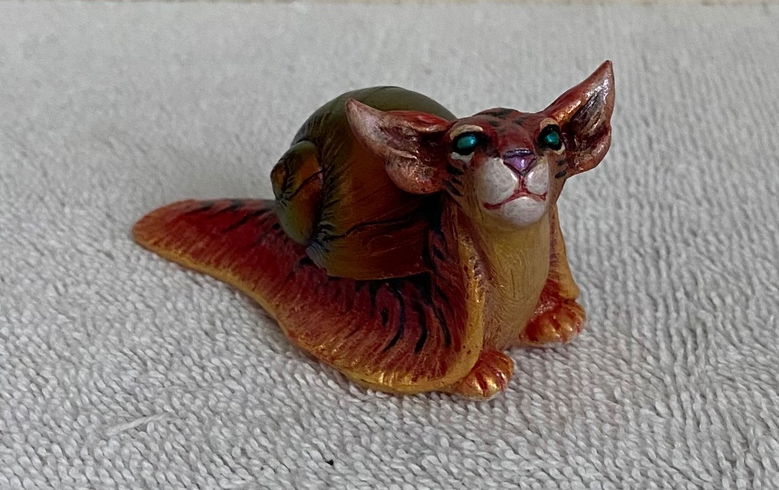 Snail Sphynx Kitty Cat Figurine - \