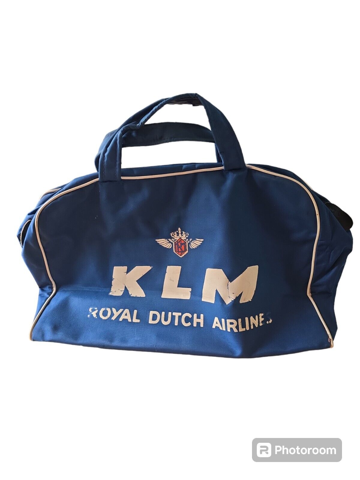 KLM ROYAL DUTCH AIRLINES NAVY BLUE VINYL FOOTED CARRY ON BAG WITH SIDE POCKET 