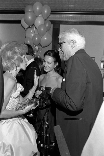 Barbara Davis actor Cary Grant & Barbara Grant Old Photo 12