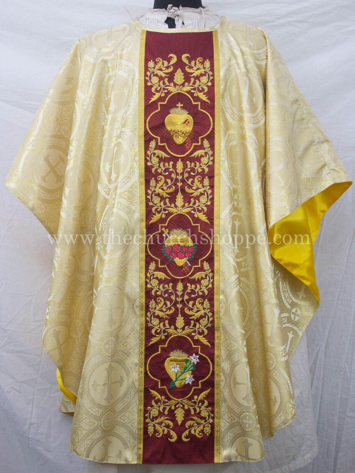 Metallic Gold Gothic Vestment  & 5 pc mass set with Three Holy Hearts Embroidery
