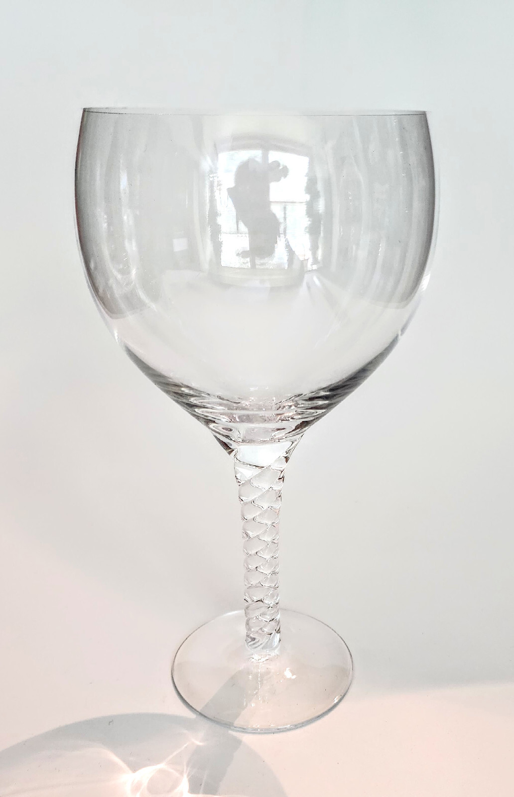 Orrefors Crystal Blown Glass Twisted Stemware Goblets Anne 16oz 7 7/8 Orrefors Crystal Blown Glass Twisted Stemware Goblets Anne 16oz 7 7/8