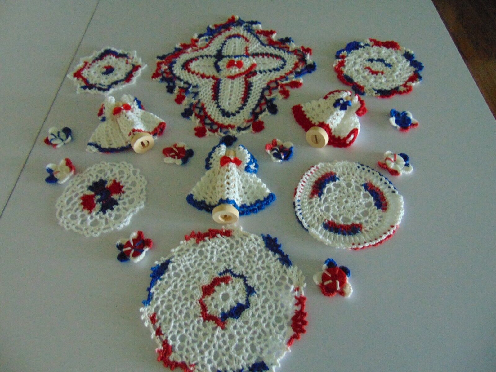 Lot of 17 BRAND NEW Handmade Patriotic Crochet Doilies-Clothespin Angels-Buttons
