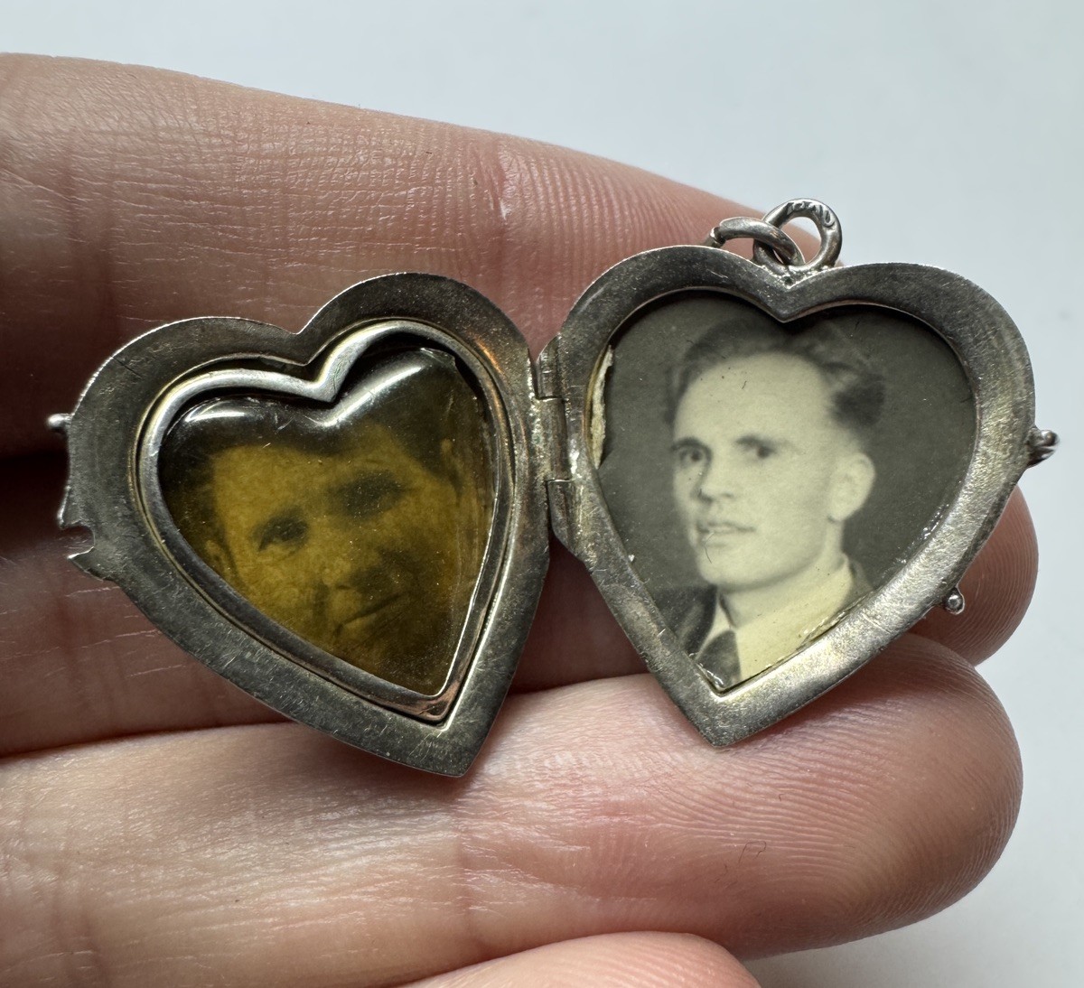WW2 Era Silver 800 Heart Locket w/ Red Stones & Vintage Photos 4.3g