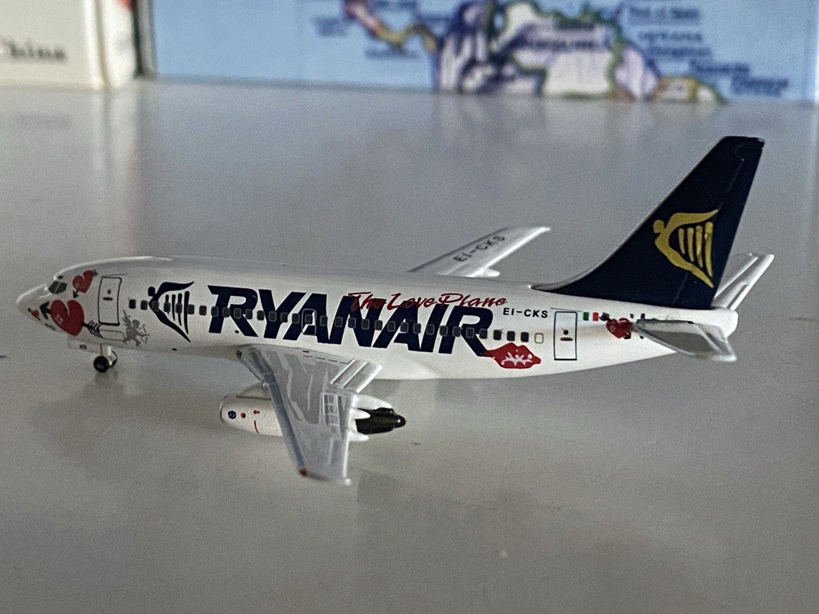 Aeroclassics Ryanair Boeing 737-200 1:400 EI-CKS ACEICKS The Love Plane