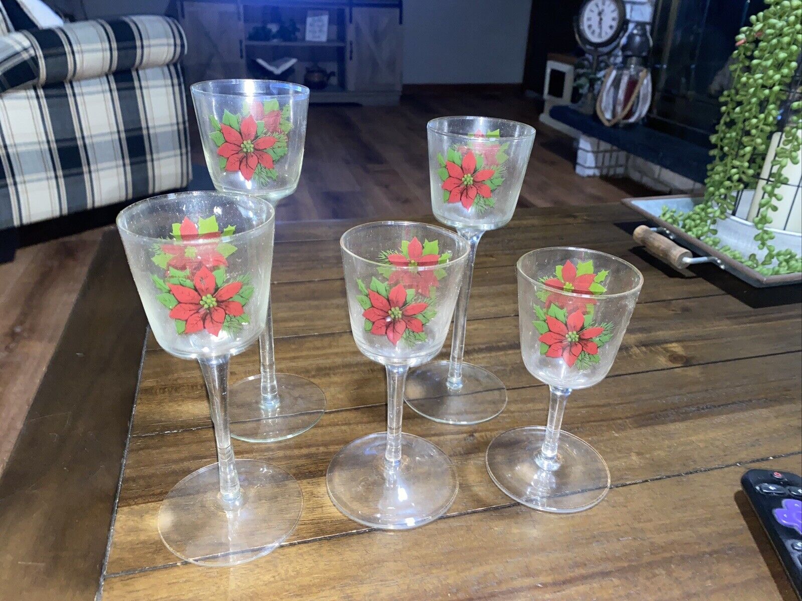Set Of 5  Vintage red Poinsettias Candleholders Glass Christmas Candle Holders