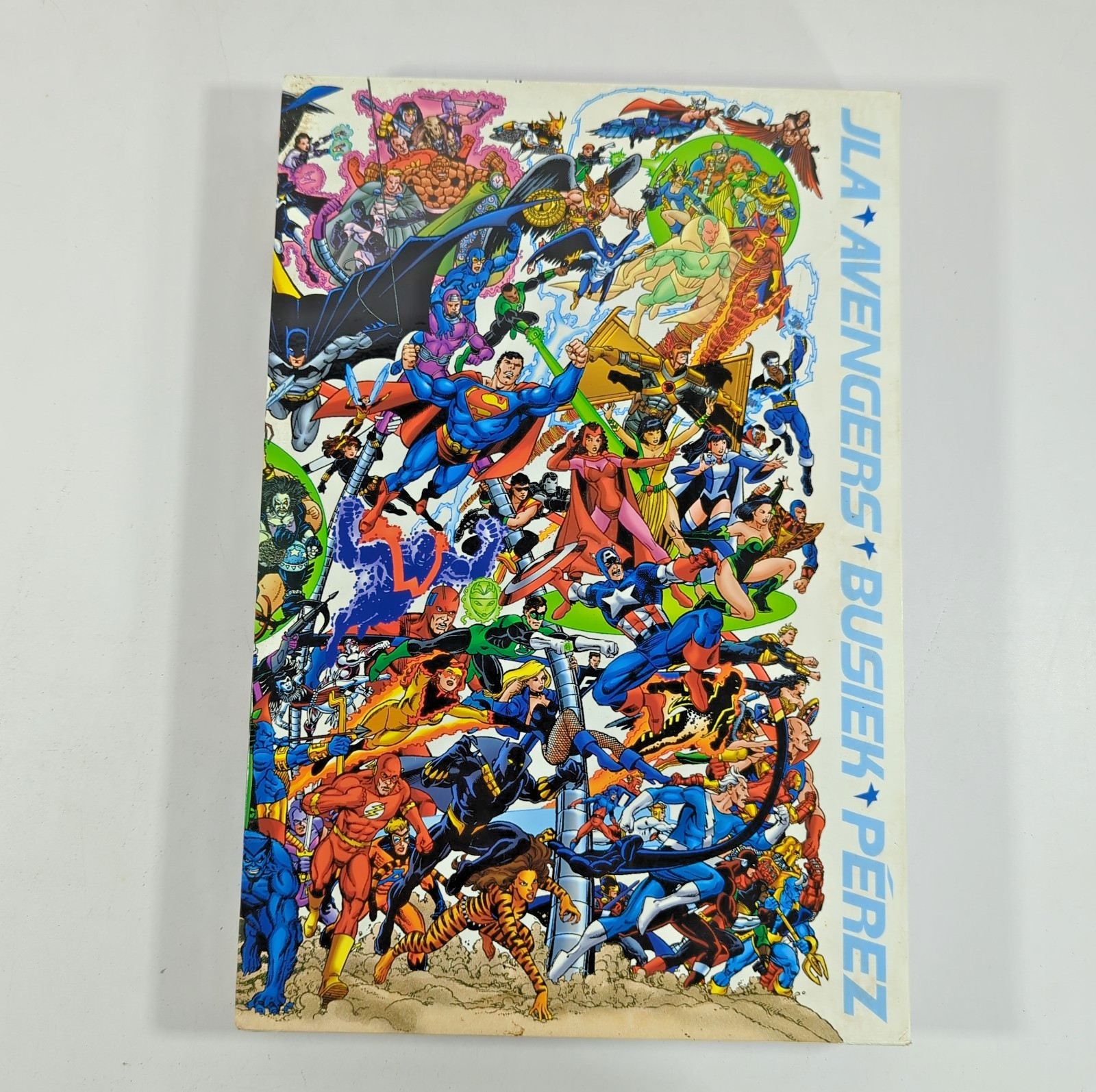 JLA Avengers Collector's Edition 2 Vol Hardcover Slipcase Marvel DC 2004 Busiek