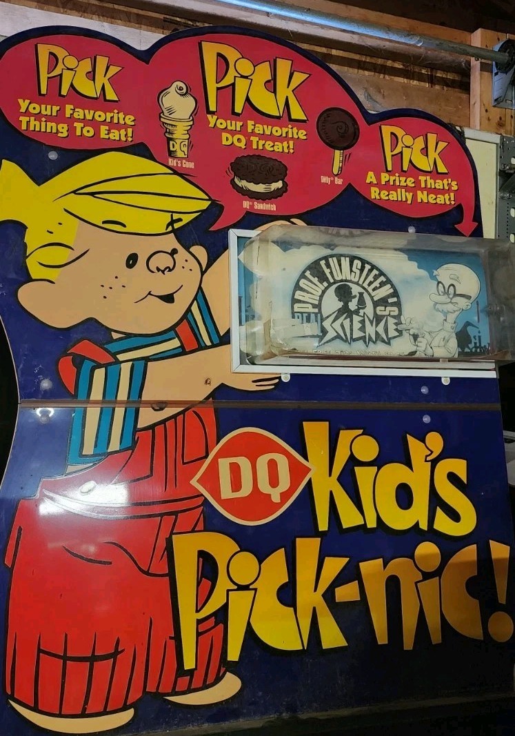 Vtg 97s Dairy Queen Dennis the Menace Kids Pick-nic Display  36x47
