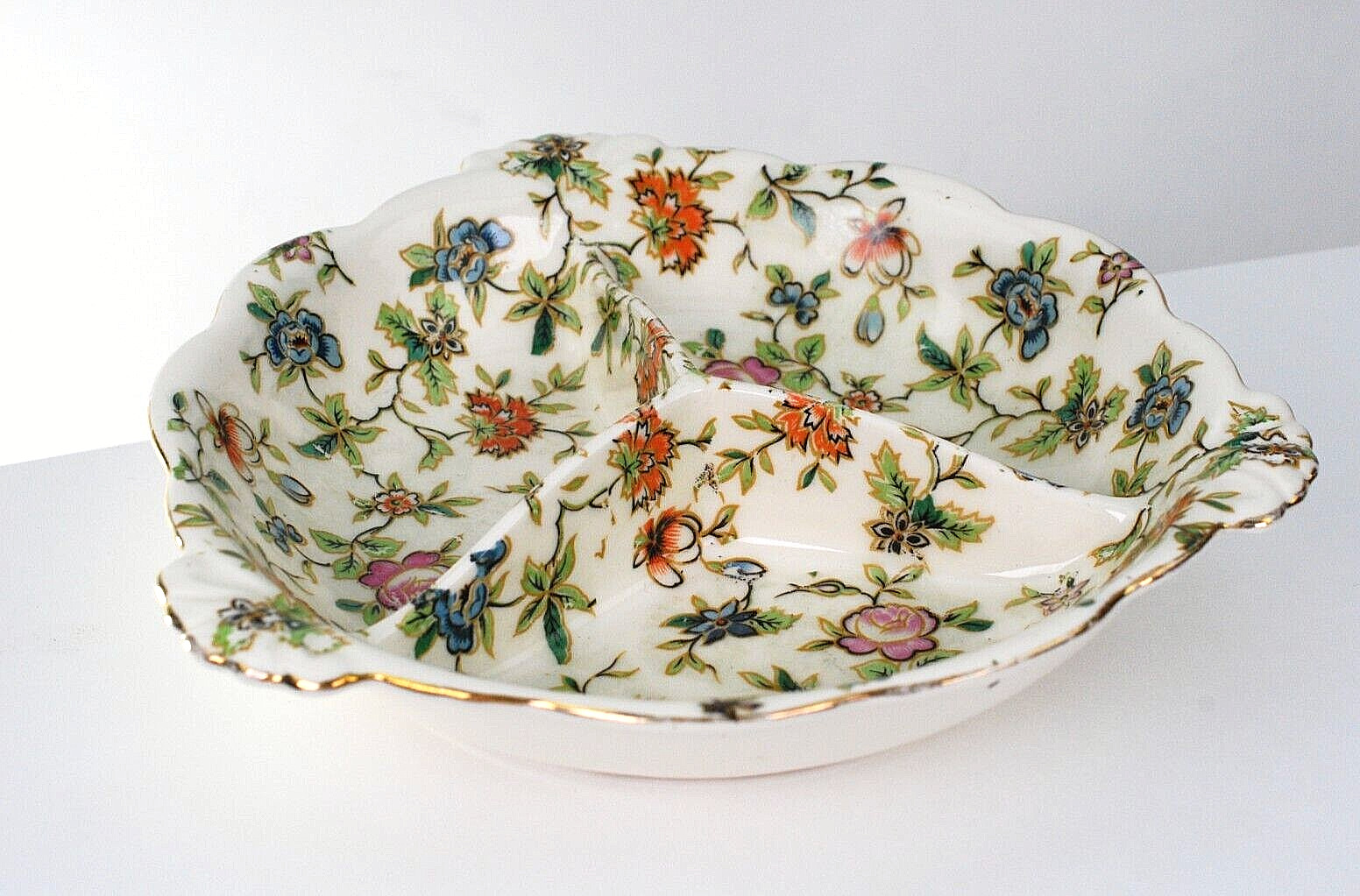 MCM Vintage 3 Section Floral Gold Trimmed Candy / Relish/Nut Dish Made In Japan