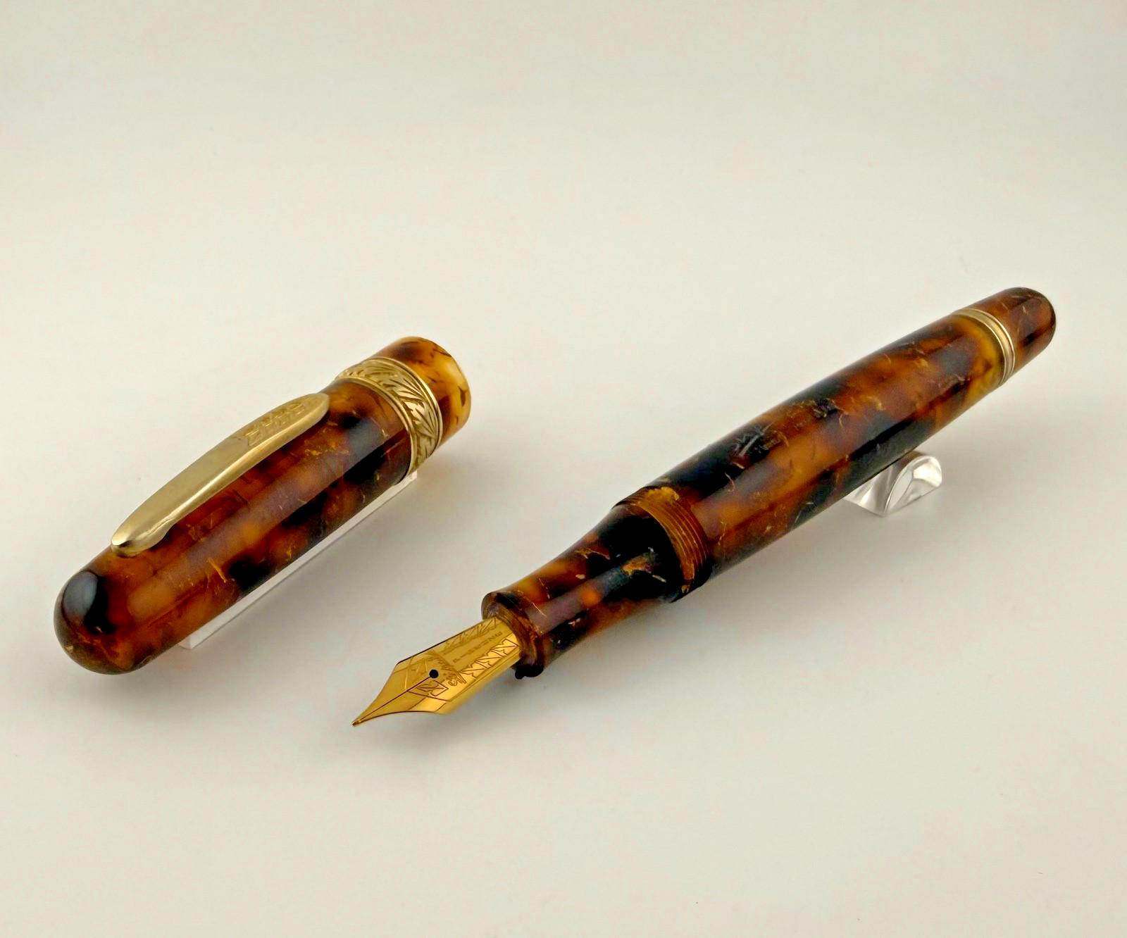 Stipula Etruria Magnifica Wild Honey Oversize Fountain Pen