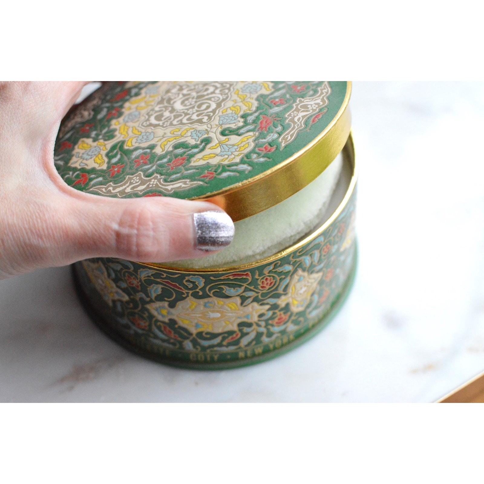 NOS Vintage Coty Emeraude Dusting Powder | Unopened and Full | Tin Bottom Large
