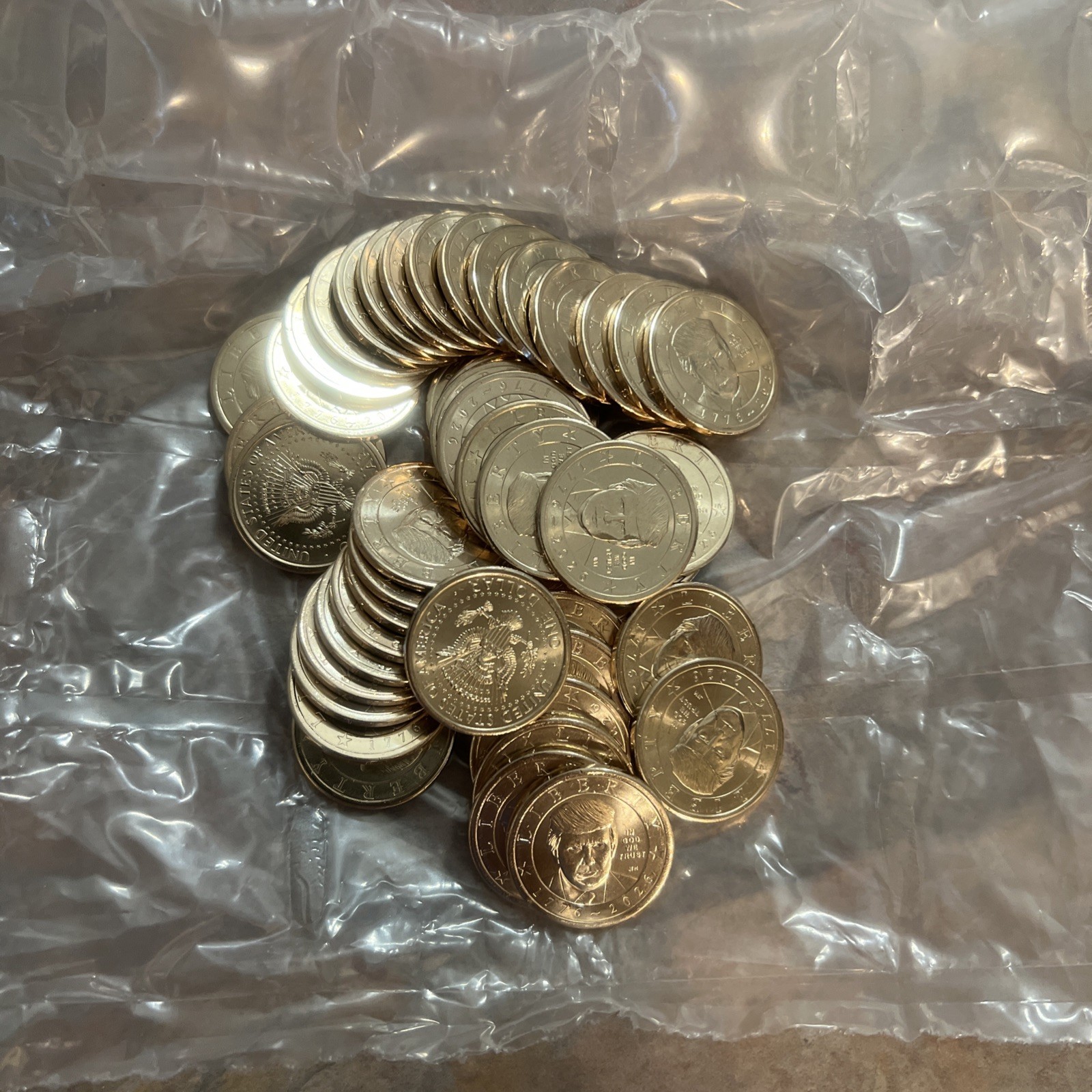 LOT OF 10 - 2026 Semiquincentennial President Donald Trump $1 Coin x10