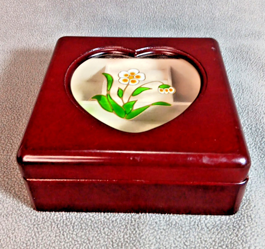 Vintage MELE Wooden Stained Glass/Wood Jewelry Trinket Box Chest Flower In Bloom