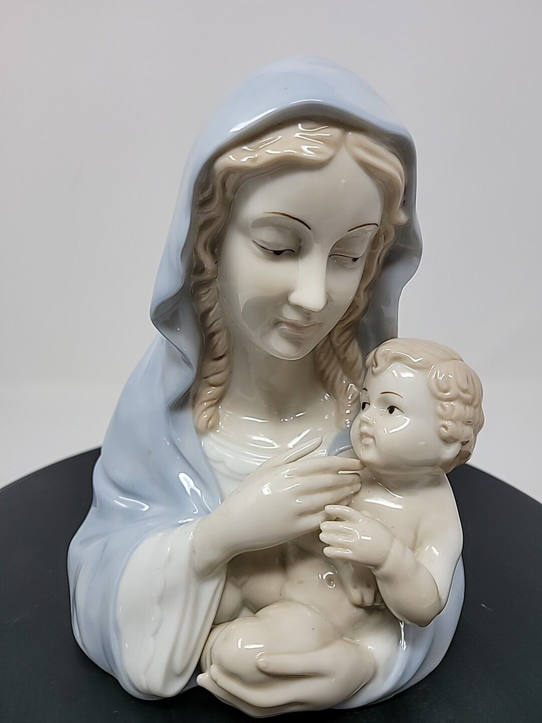 Vintage George Good Company Blessed Virgin Mary and Baby Jesus Statue