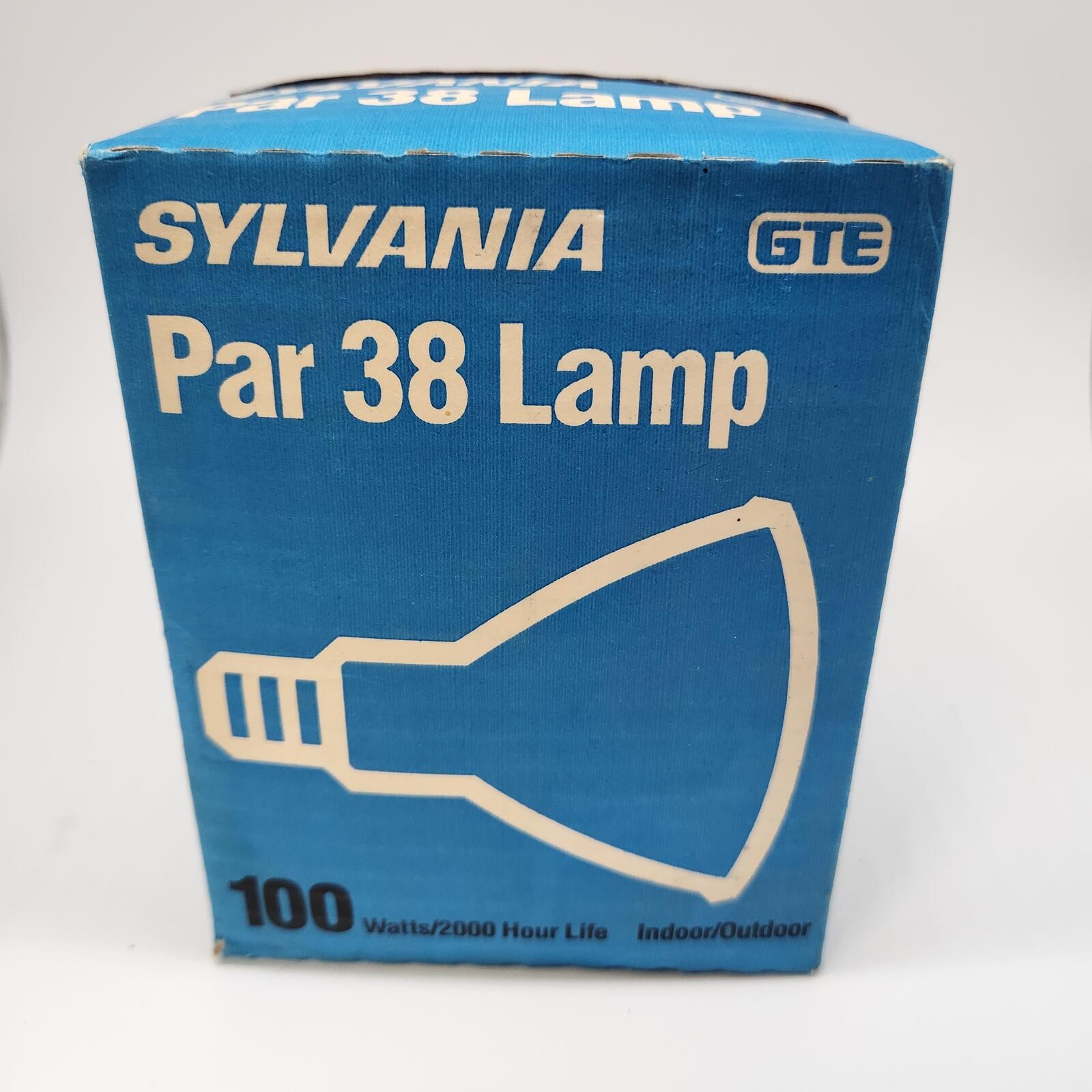 Vintage Sylvania GTE PAR38 Spot Lamp 100W NOS Flood Light Bulb Indoor Outdoor