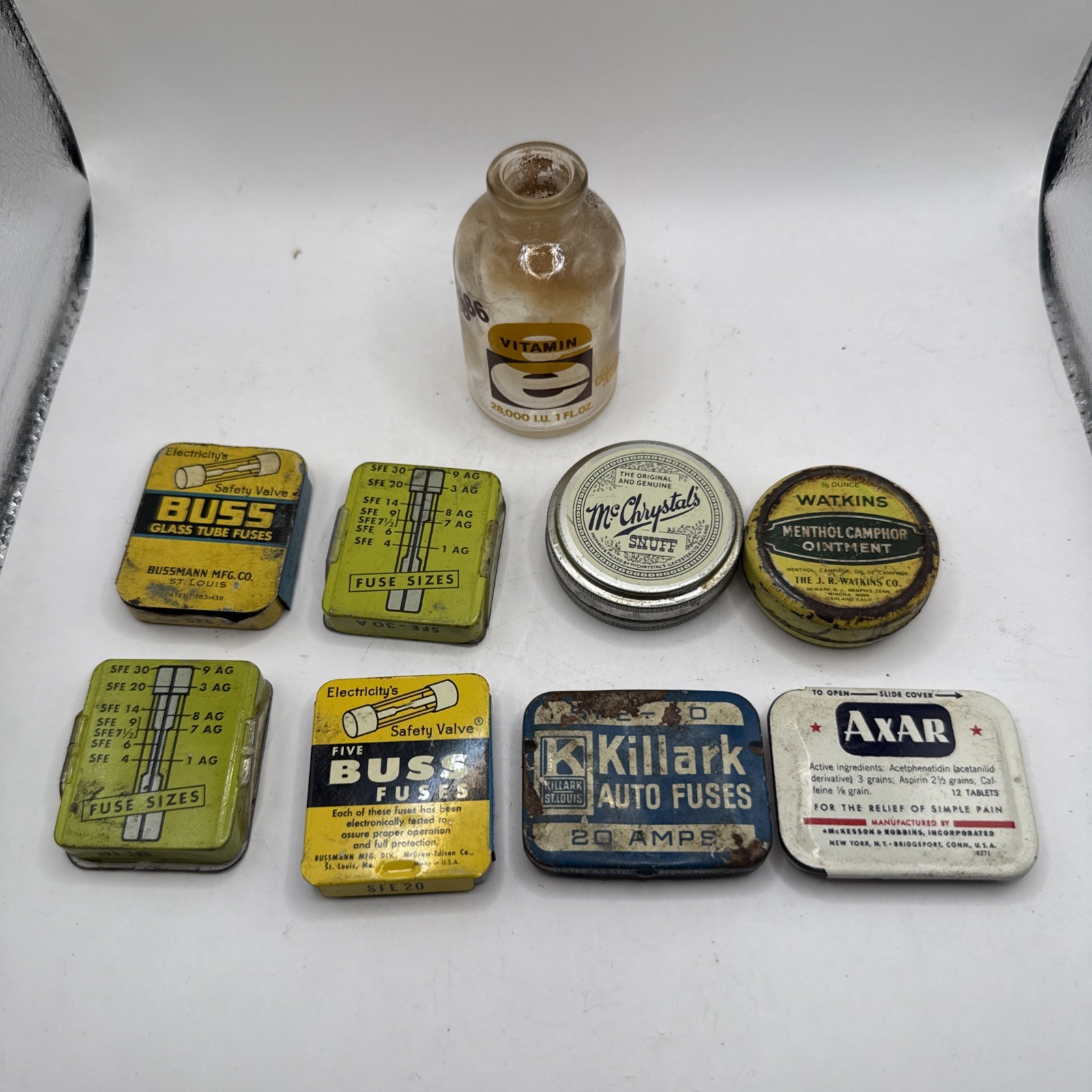 Lot Of 9 Vontage Tons And Glass Bottle Fuses Axar Medicine Vitamin E Snuff Etc..