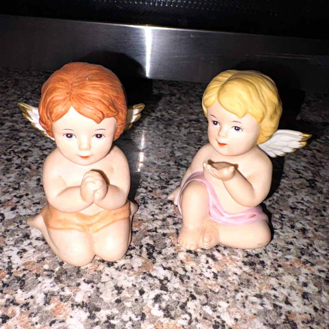 Homco Set of 2 Porcelain Cherub Angel Figurines 1970s Matte 3D Effect