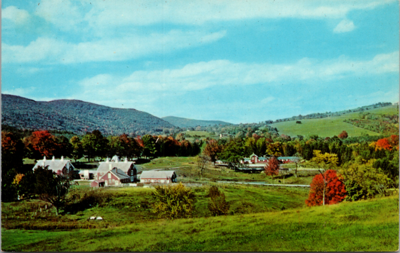 Holiday Hills YMCA Pawling New York Postcard