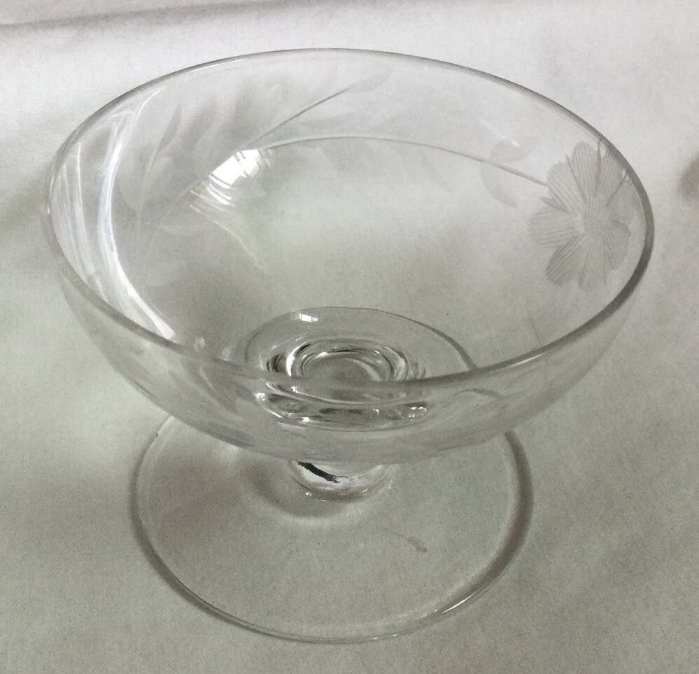 Round Clear Glass Open Salt Cellar on Pedestal w/etched Flowers & Vines - 2 1/2 Round Clear Glass Open Salt Cellar on Pedestal w/etched Flowers & Vines - 2 1/2
