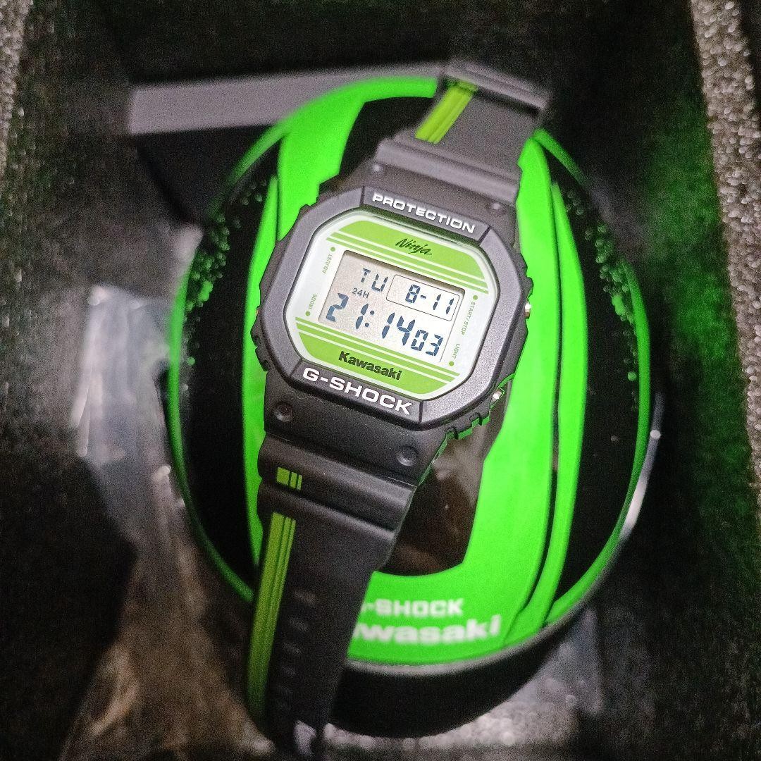 Casio G-Shock x Kawasaki Collaboration Watch Limited Edition Helmet Included Casio G-Shock x Kawasaki Collaboration Watch Limited Edition Helmet Included