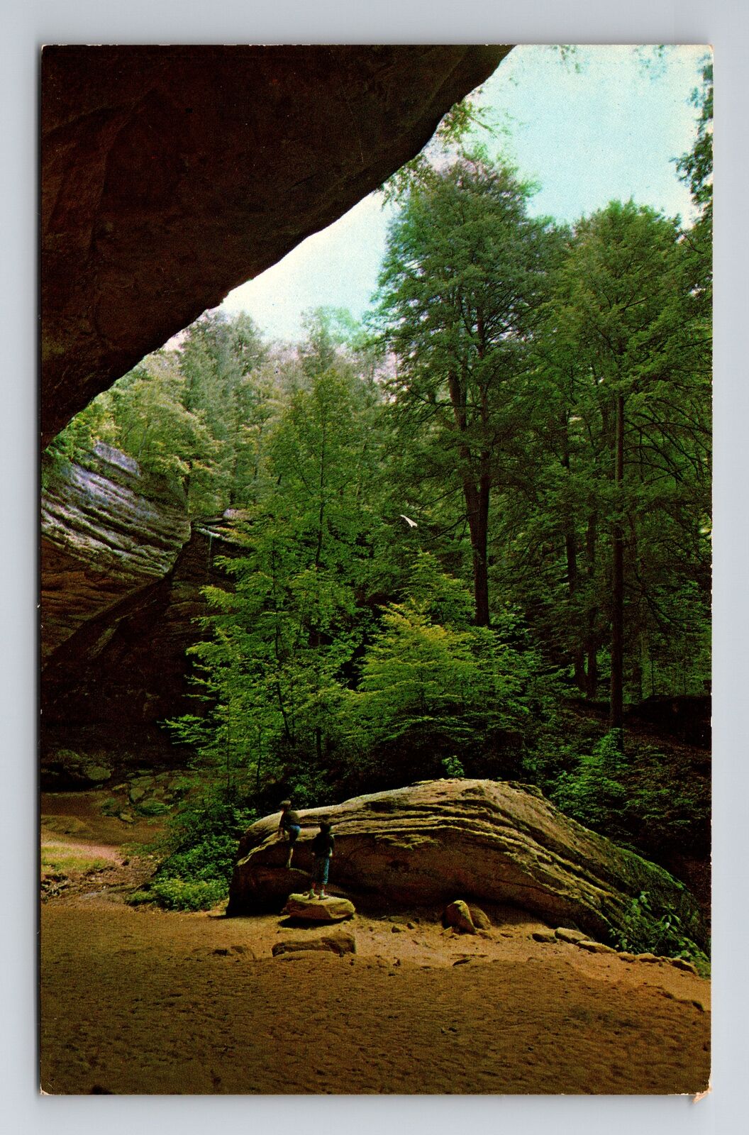 Logan OH-Ohio, Ash Cave in Hocking State Park, Vintage Postcard
