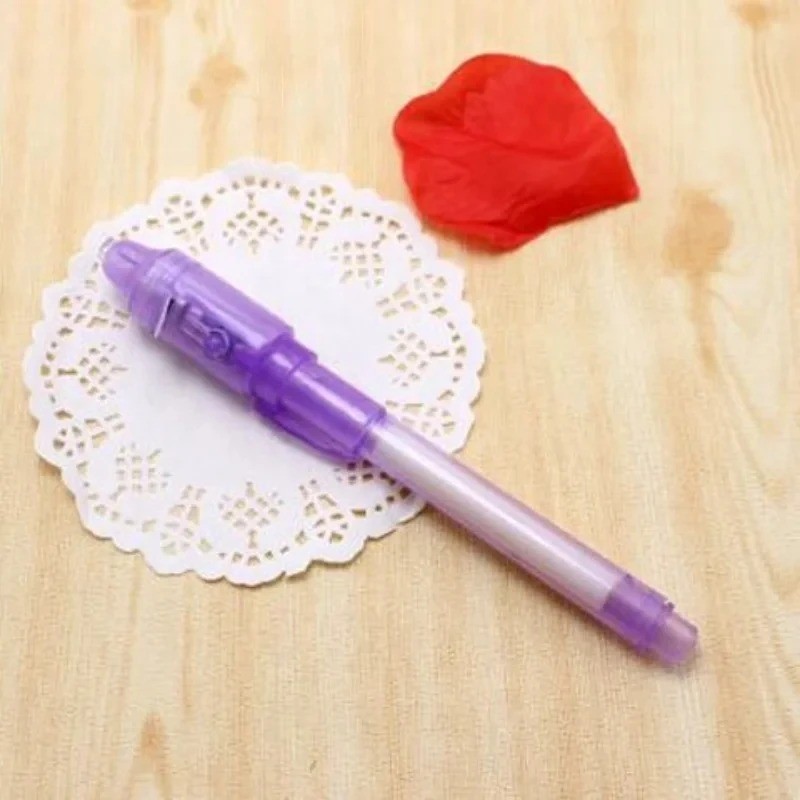 1 Pc Invisible Ink Spy Pen with UV Light Secret Message Magic Marker Kids Toy 1 Pc Invisible Ink Spy Pen with UV Light Secret Message Magic Marker Kids Toy