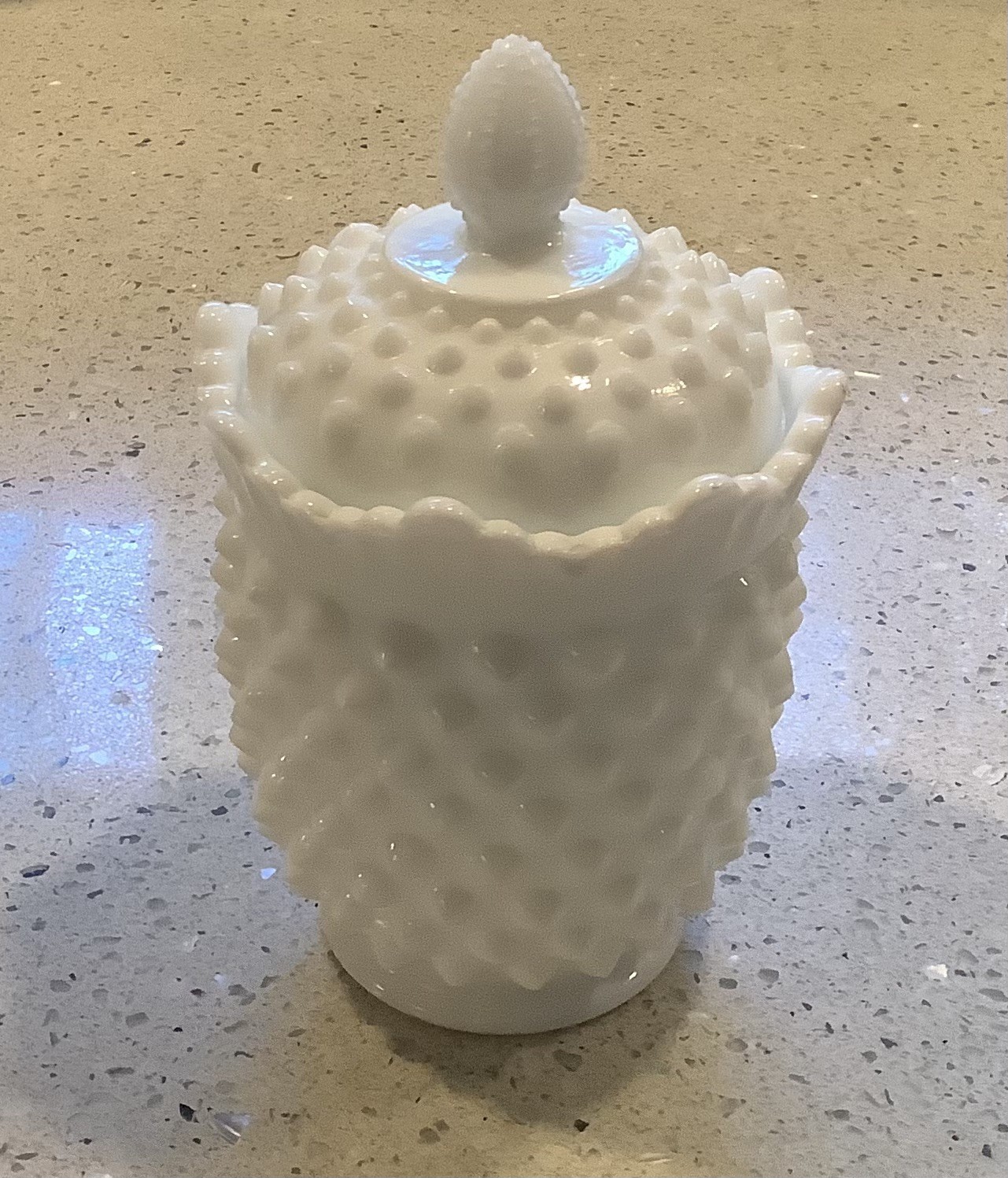 Vintage FENTON Milk Glass Hobnail Sugar Bowl With Lid, No Damage 
