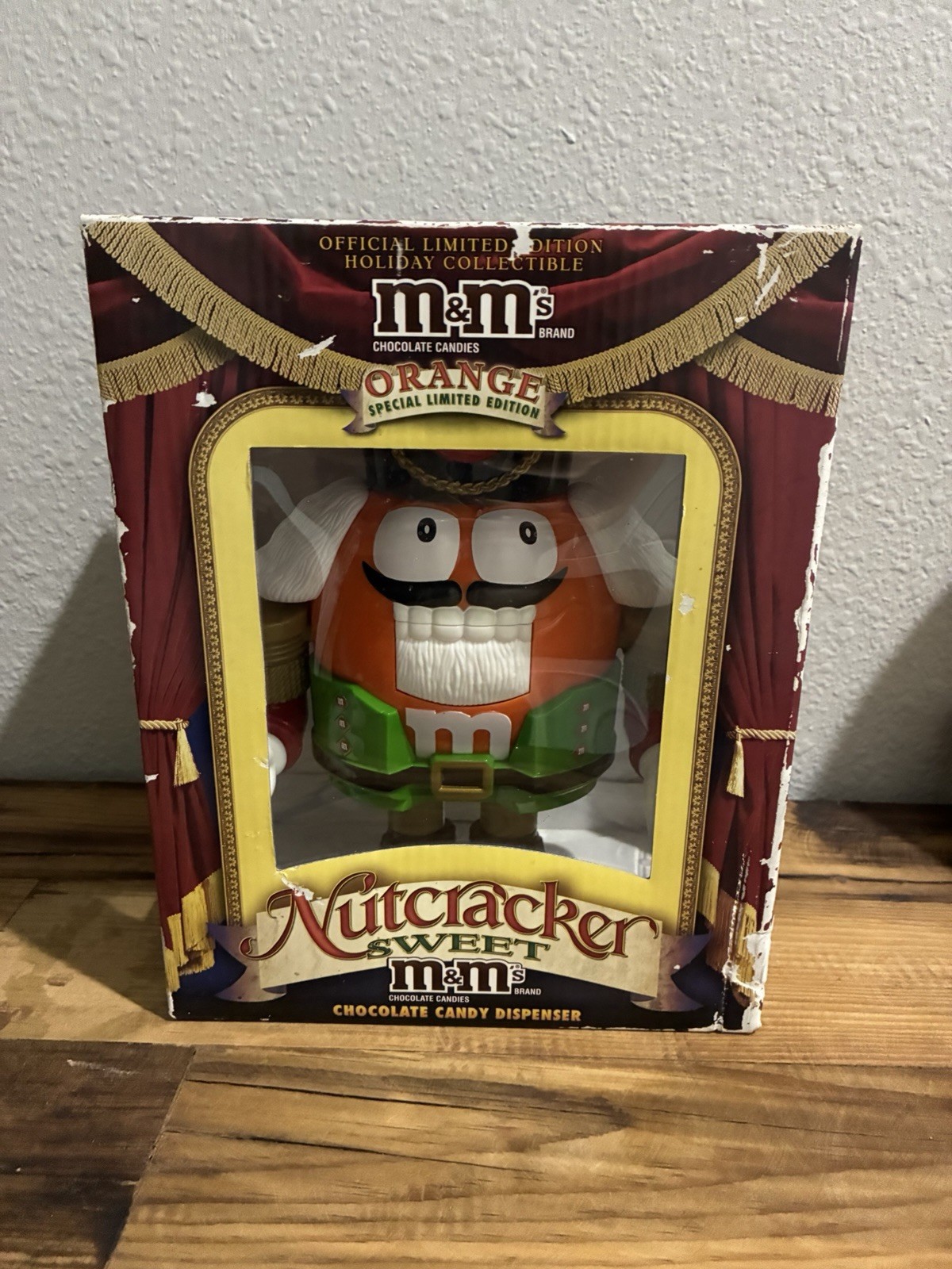 NEW M&M\'s Nutcracker Christmas Orange Variant Candy Dispenser M&M toy Rare gift