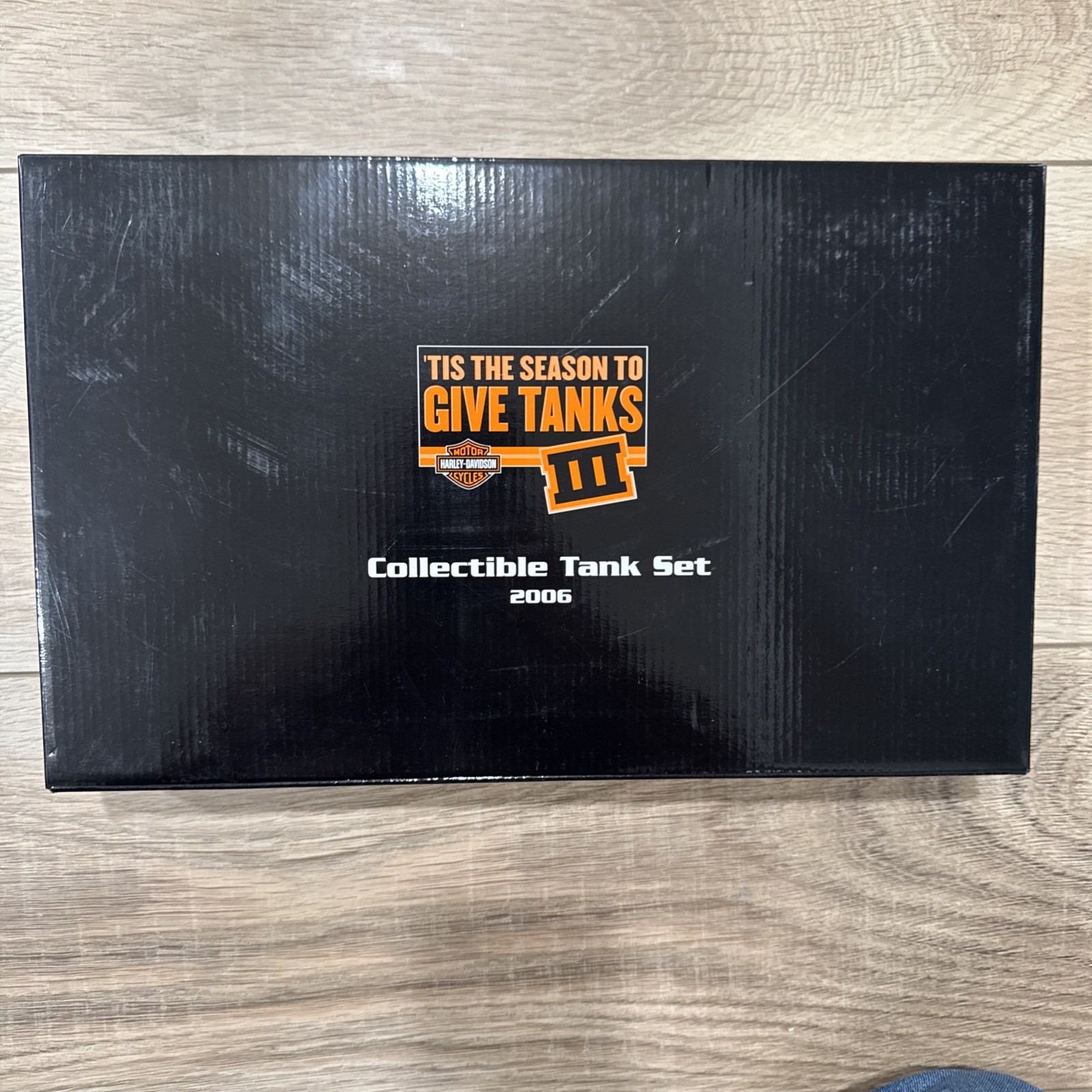 Harley Davidson Tis the Season to Give Tanks III 2006 Collectible Tank Set