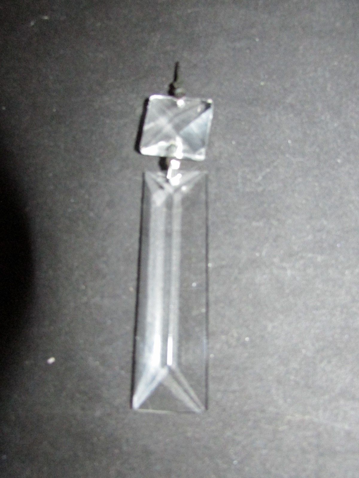 12 AAA 9 % LEAD CRYSTAL SQUARE PRISM CHANDELIER LAMP PARTS 3 7/8 \ 12 AAA 9 % LEAD CRYSTAL SQUARE PRISM CHANDELIER LAMP PARTS 3 7/8 \