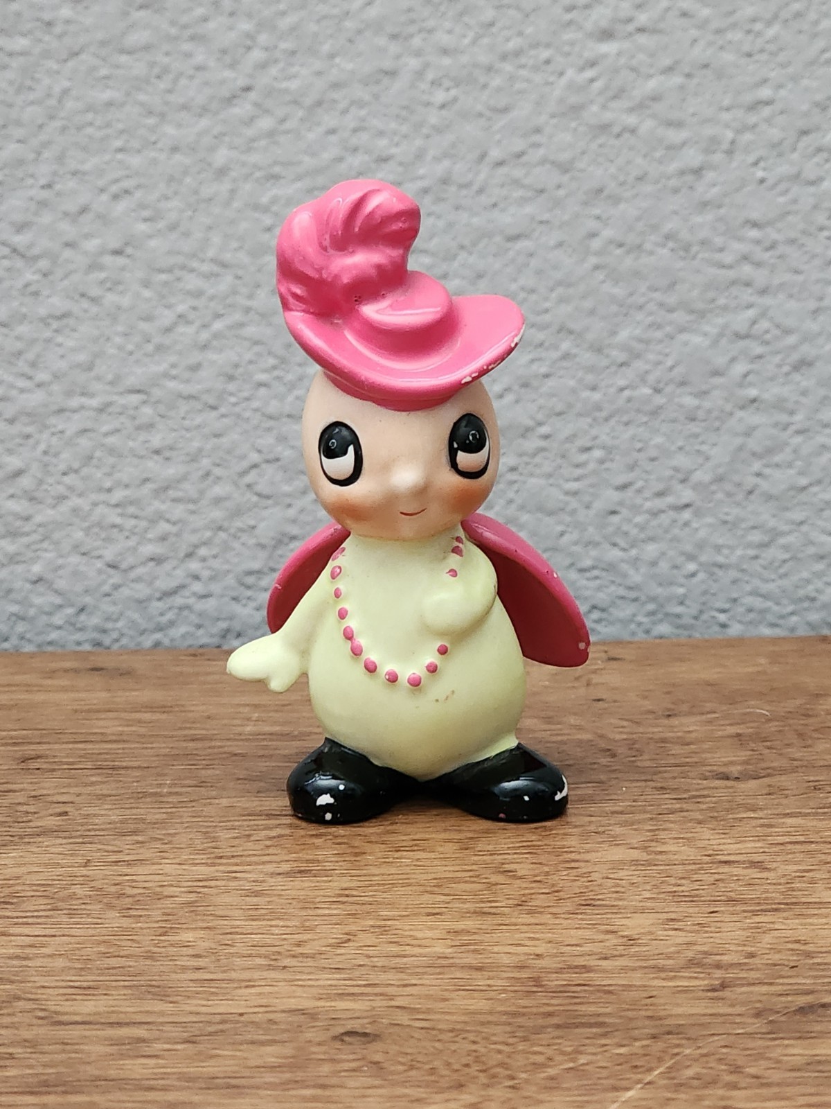 Vintage Josef Originals Ceramic Lady Bug Figurine Wearing Pink Hat 