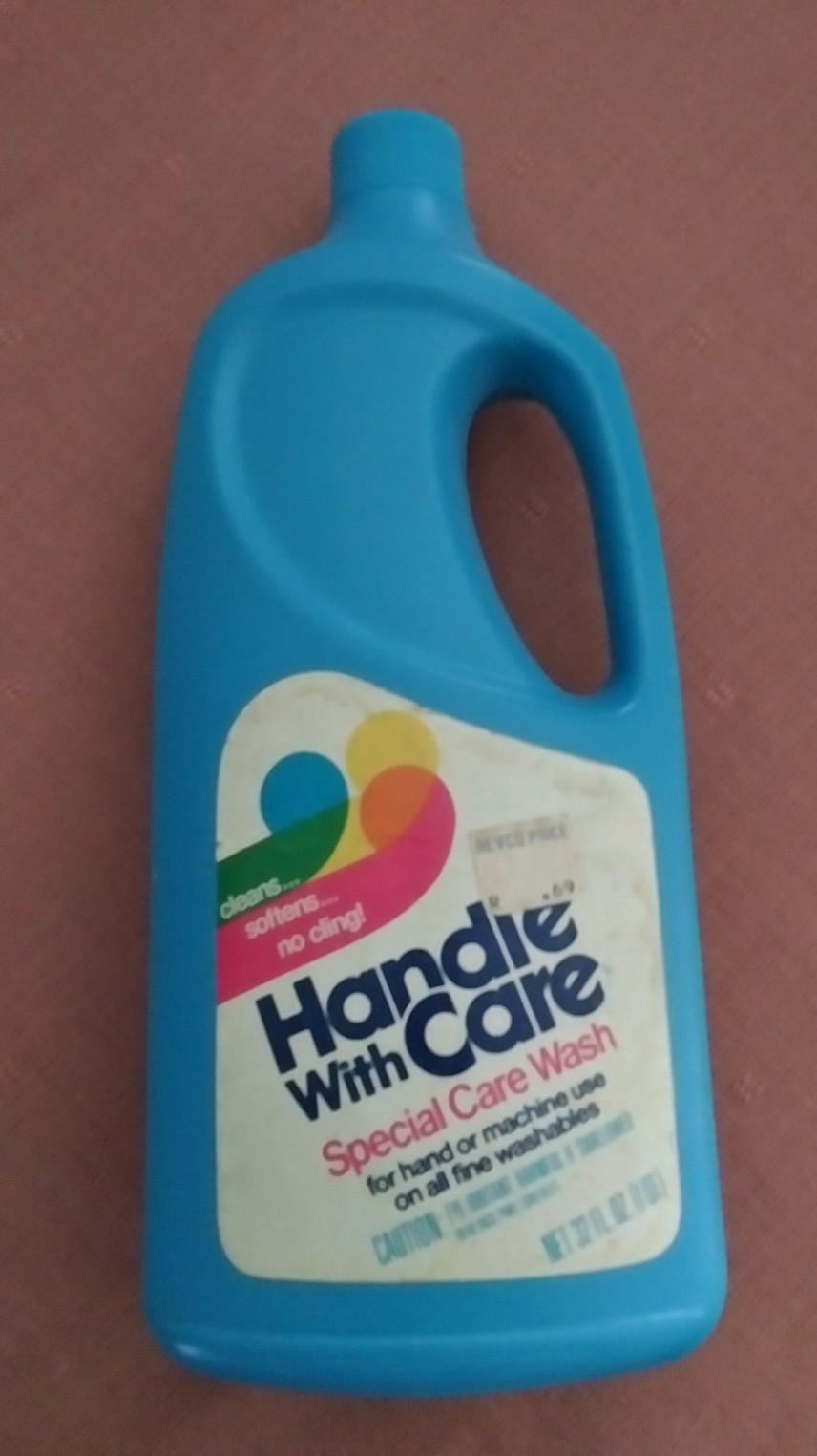 VINTAGE NEW 1978 HANDLE WITH CARE SPECIAL CARE WASH 32 FL. OZ.