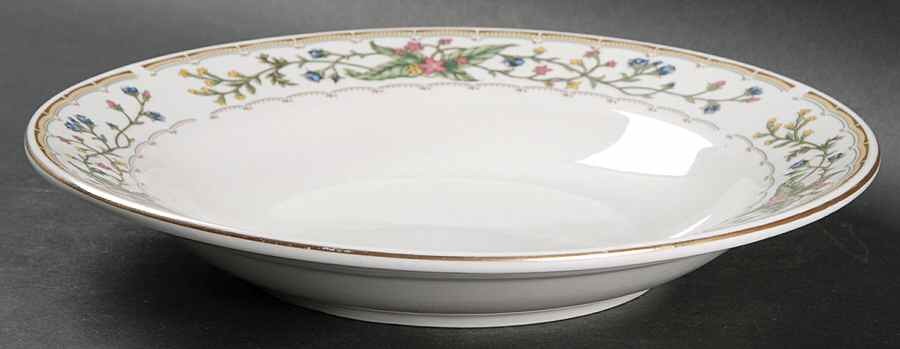 Farberware Wellesley Rimmed Soup Bowl 8320128