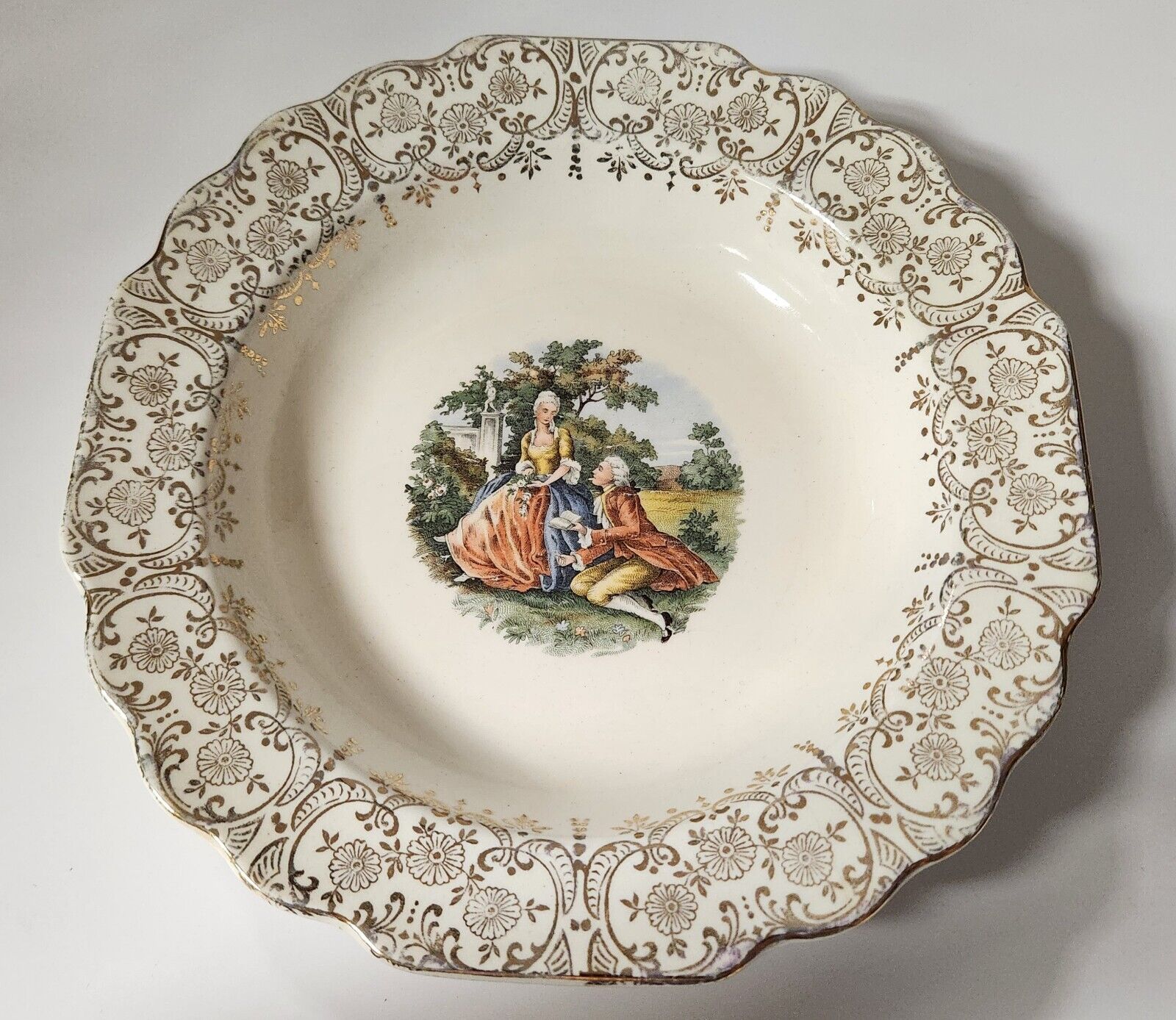 Vintage ‘Courting Couple’ Decorative Colonial Bowl
