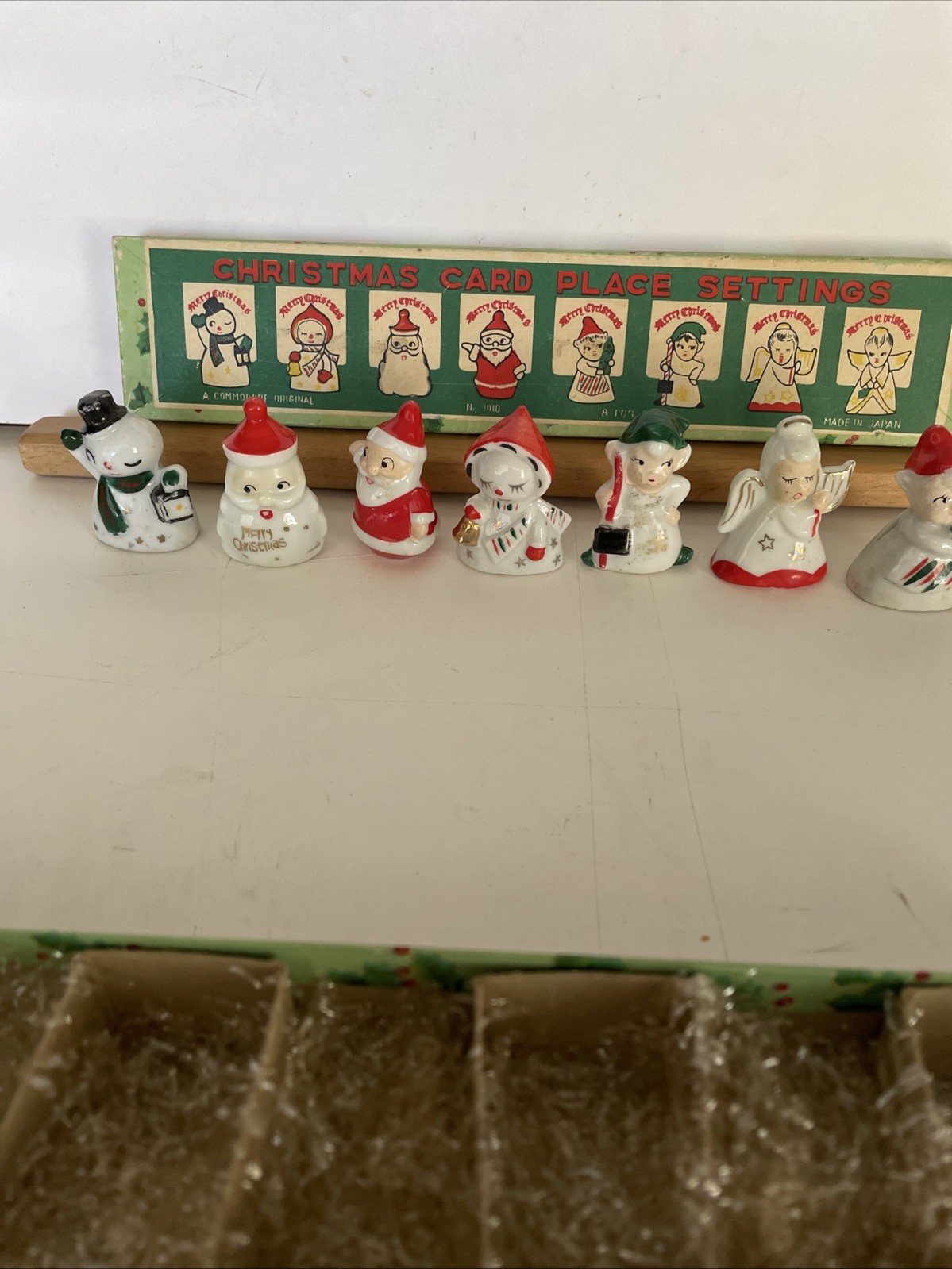 Set Of (7) 1950’s Commodore Christmas Card Place Settings Holders in Box