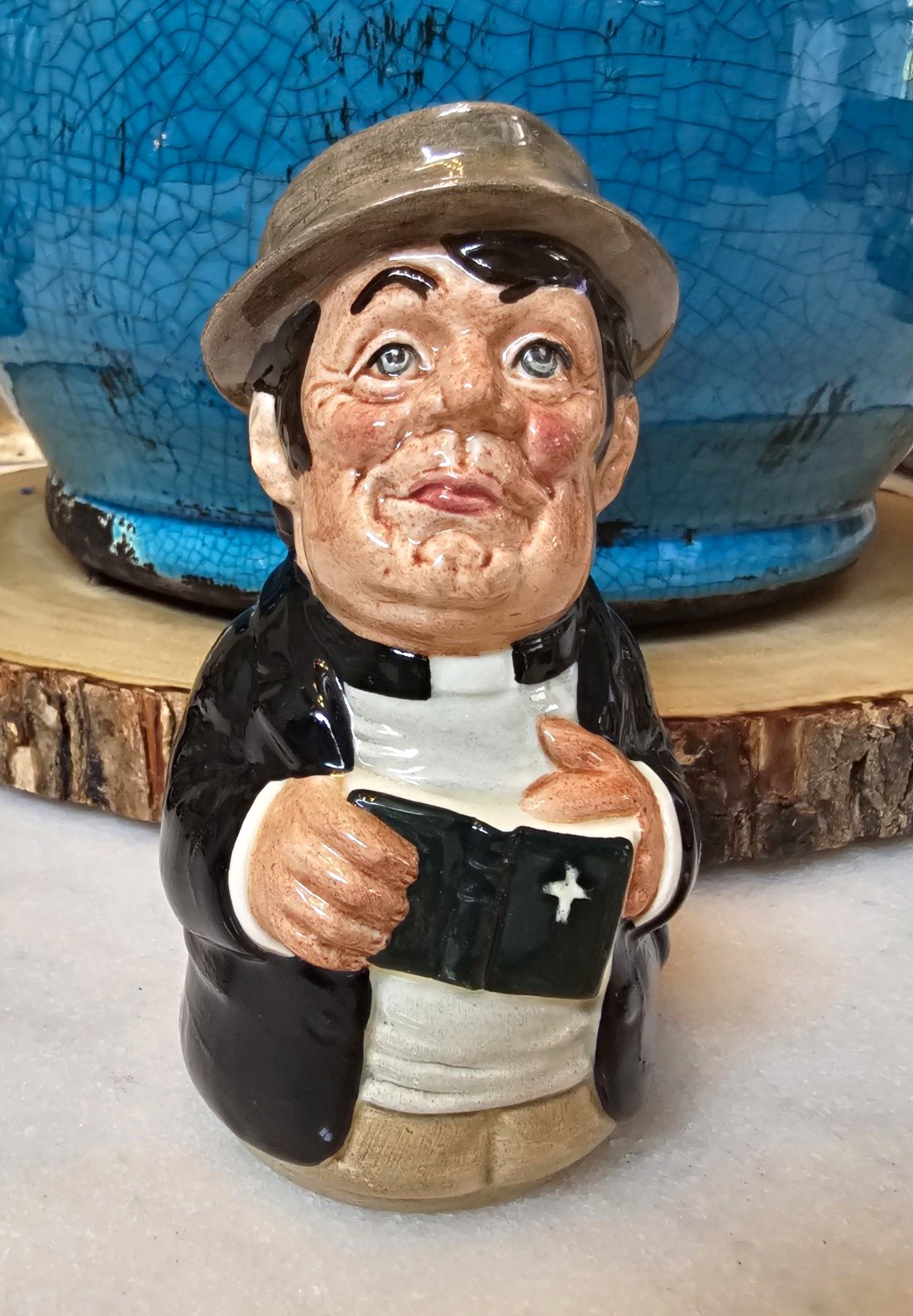 Royal Doulton Doultonville Rev. Cossock The Clergyman Character Mug D6702 1988 Royal Doulton Doultonville Rev. Cossock The Clergyman Character Mug D6702 1988