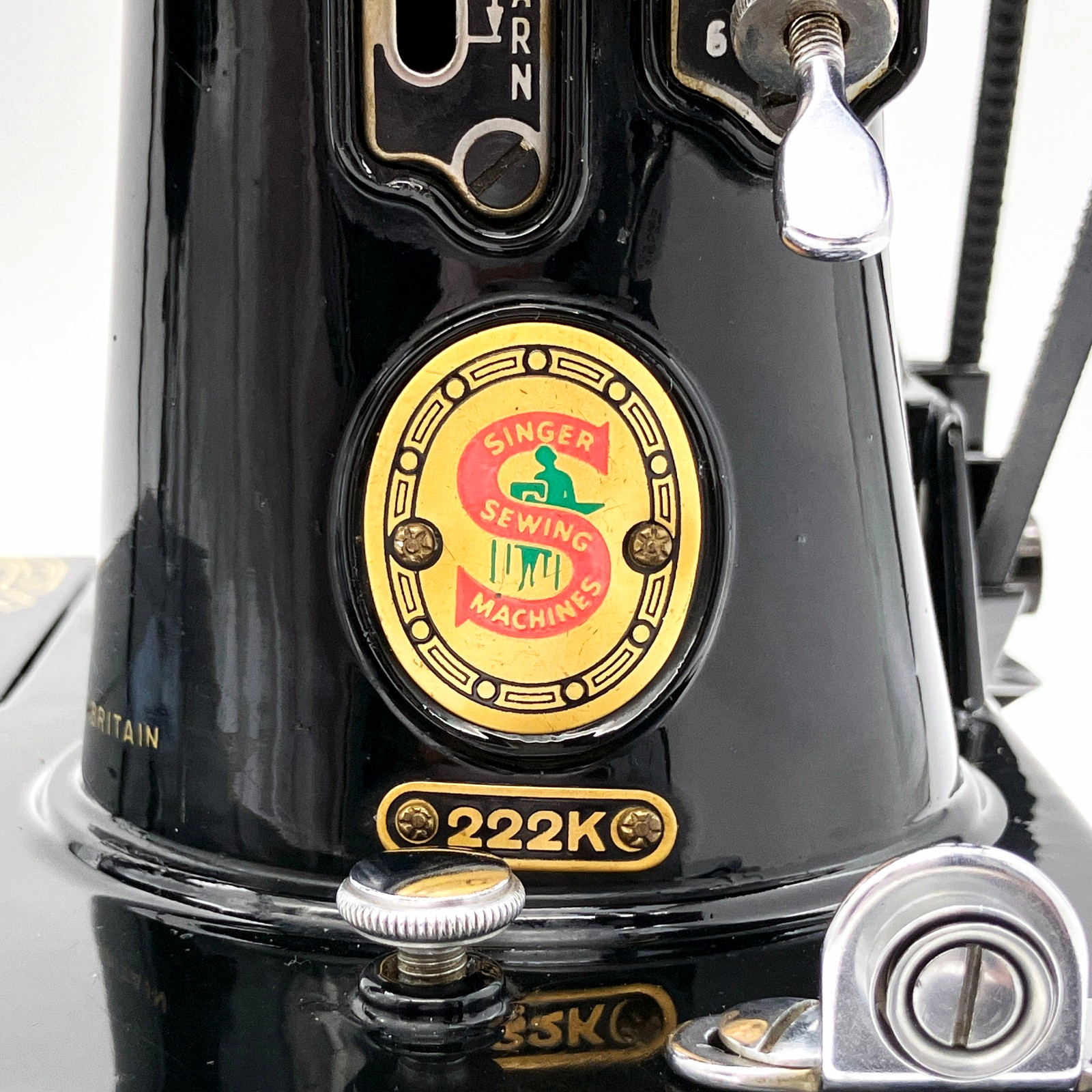 Beautiful Red S Singer Featherweight 222K, loaded w/extras & US Voltage