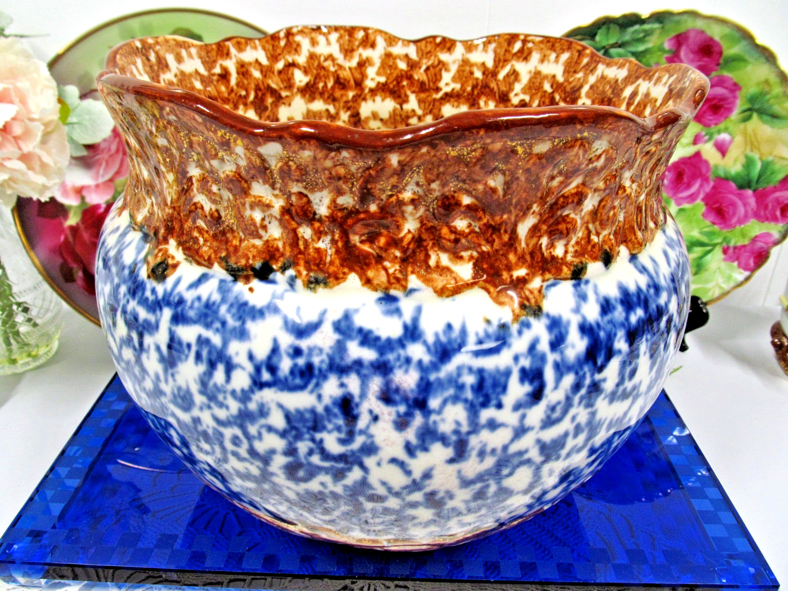 Large Antique Spongeware Pottery Jardinière flow blue English