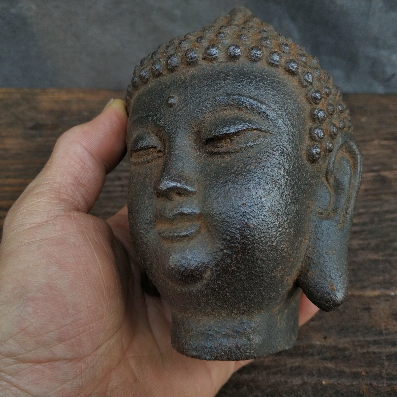 RARE Old Chinese Buddhist Fengshui Iron Carved Buddha head Statue