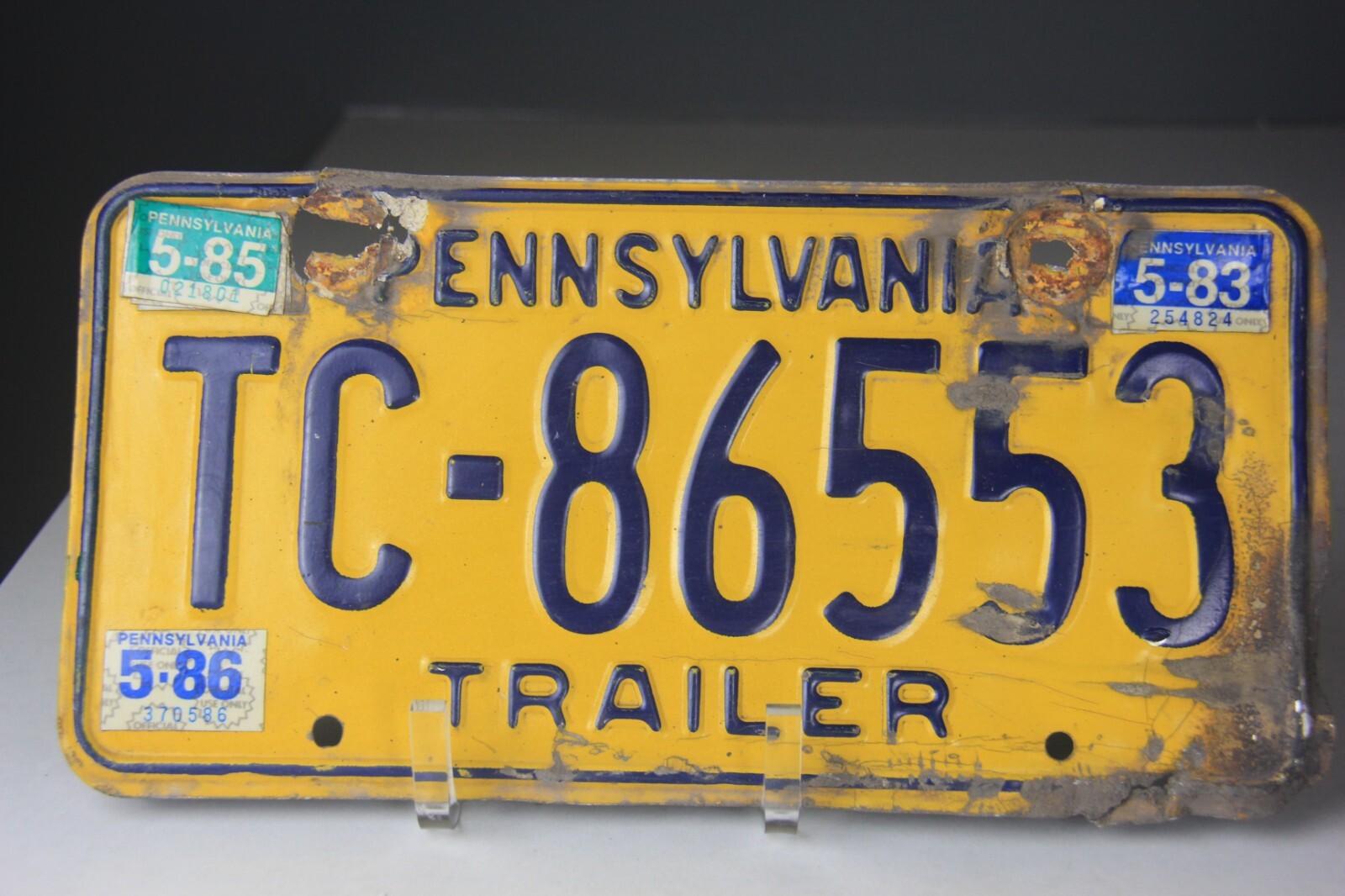 1980s Pennsylvania Trailer License Plate Blue on Yellow  TC 86553