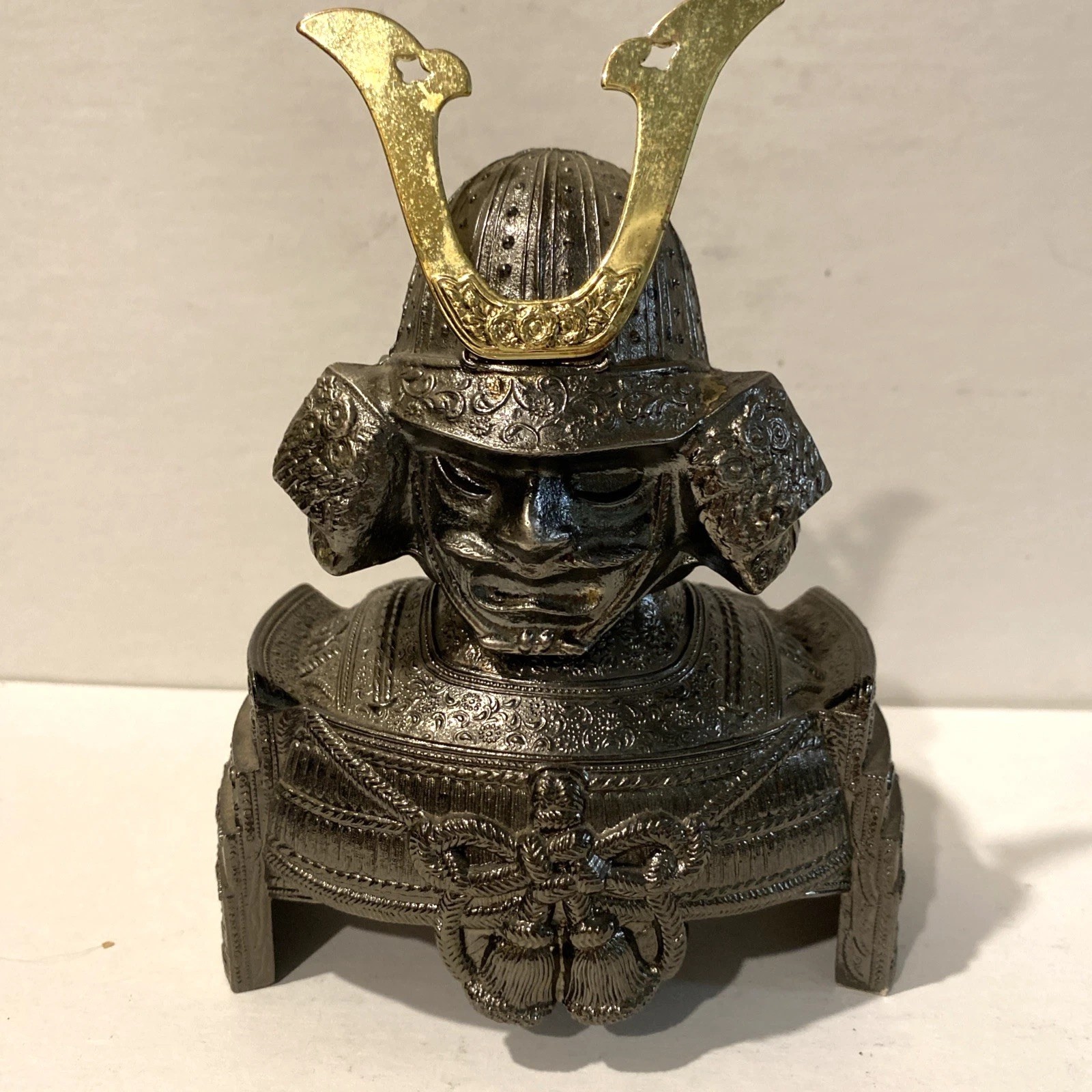 Samurai Helmet Murasame Kabuto Whiskey Topper Cover Nikka-7\