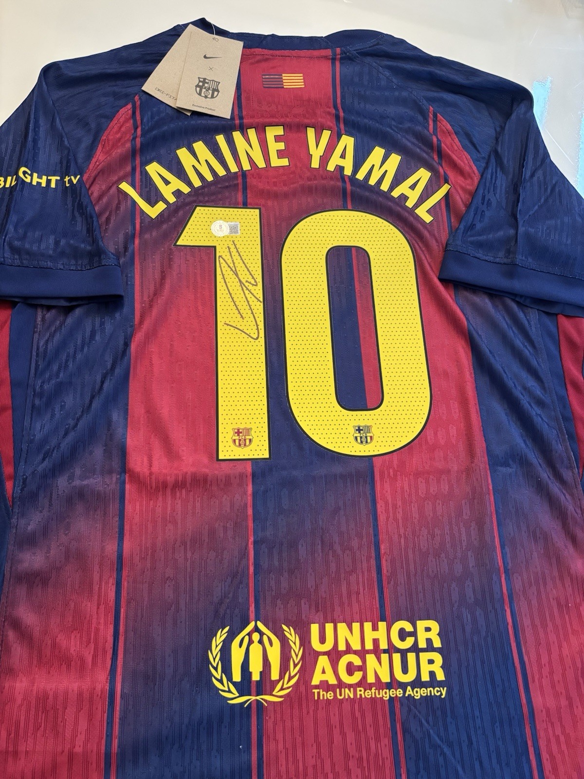 🔥⚽️ Lamine Yamal Hand Signed FC Barcelona Home Jersey Beckett COA ⚽️🔥 🔥⚽️ Lamine Yamal Hand Signed FC Barcelona Home Jersey Beckett COA ⚽️🔥
