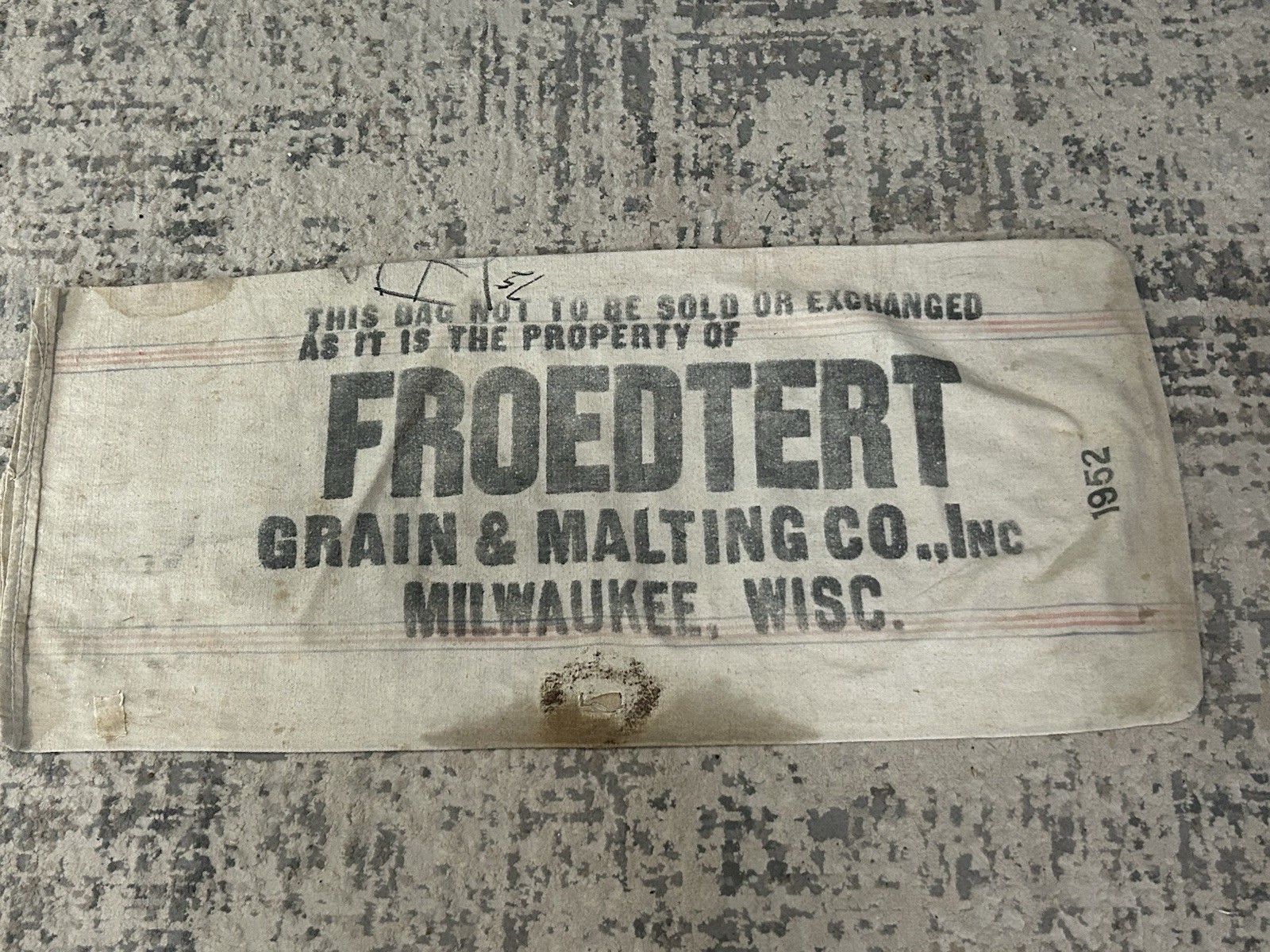 Vintage Post WW 2 DATED FROEDTERT Grain Malting Canvas Sack Bag Milwaukee Wisc. Vintage Post WW 2 DATED FROEDTERT Grain Malting Canvas Sack Bag Milwaukee Wisc.
