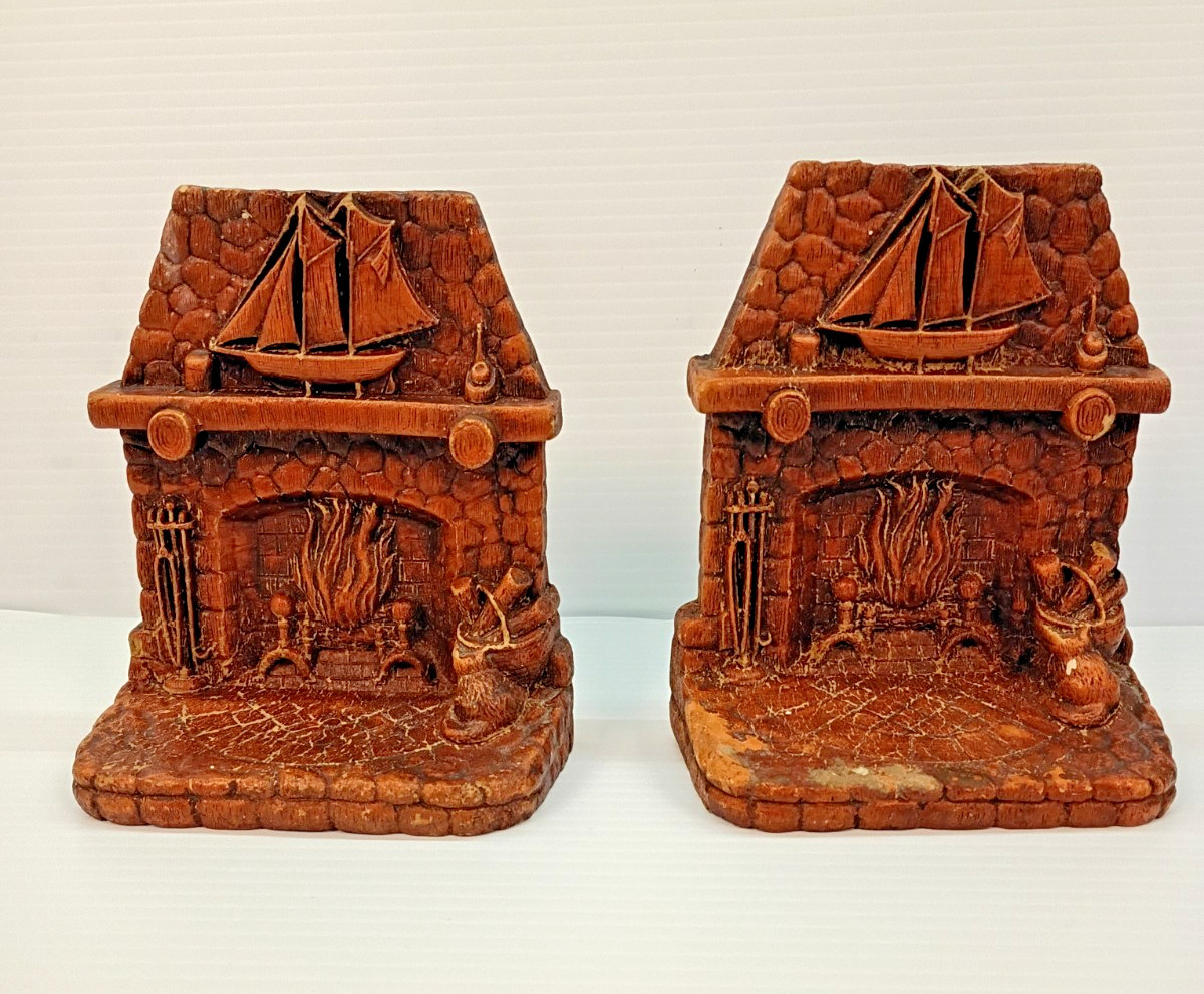 Set of Vintage 1940\'s Syroco Bookends Nautical Fireplace Themed