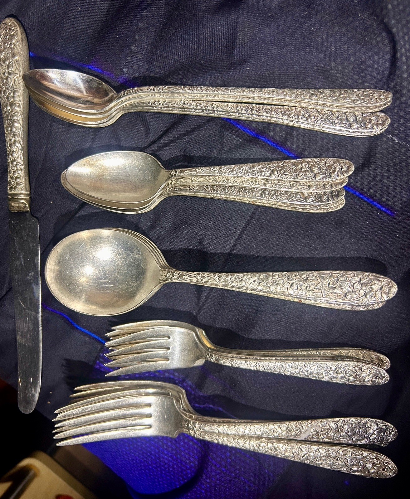 National Silver Co. AA Silverplate 1935 Narcissus Design, 31 pieces 