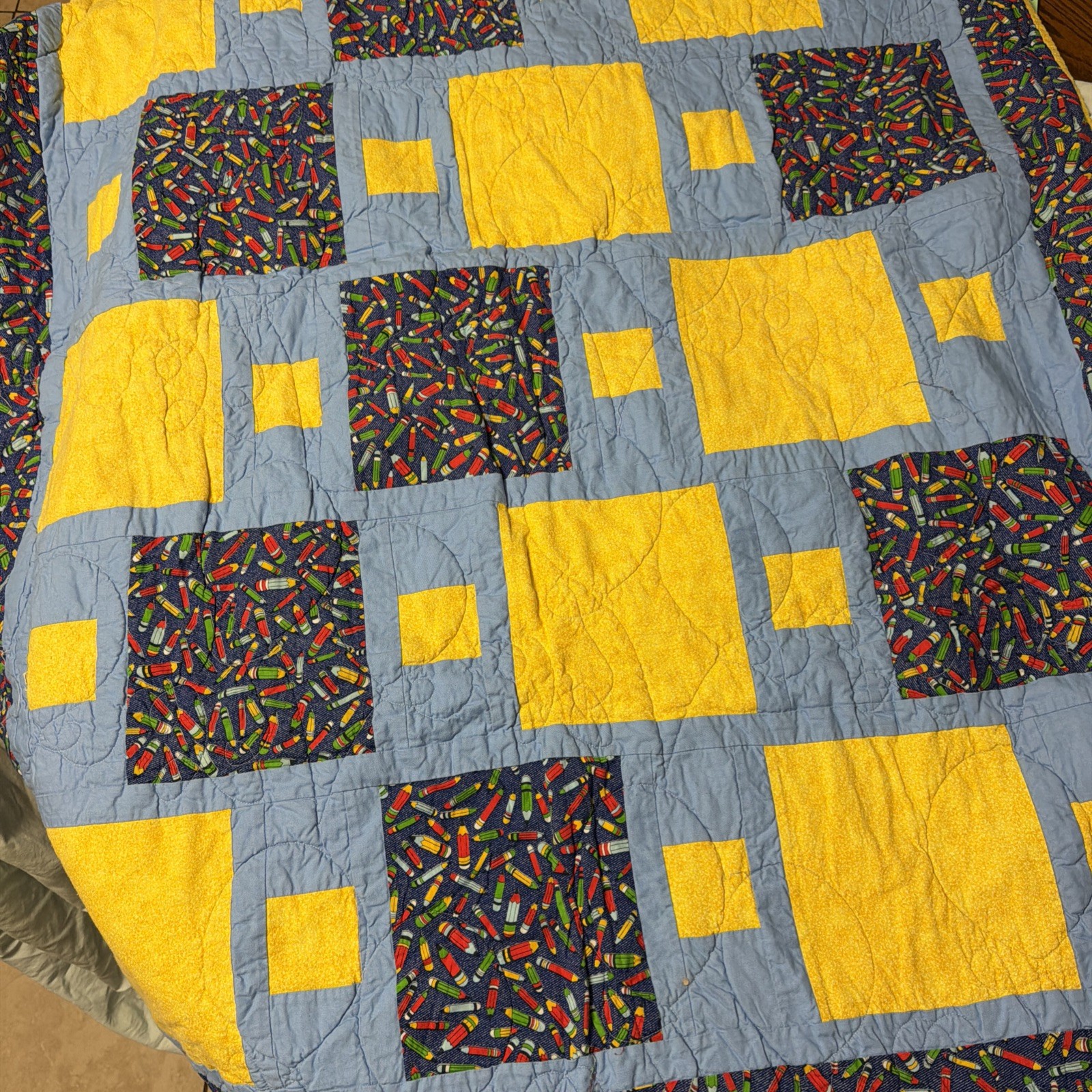 Vintage Handmade Quilt Square Stripe Hand Stitched with balloon stitching 
