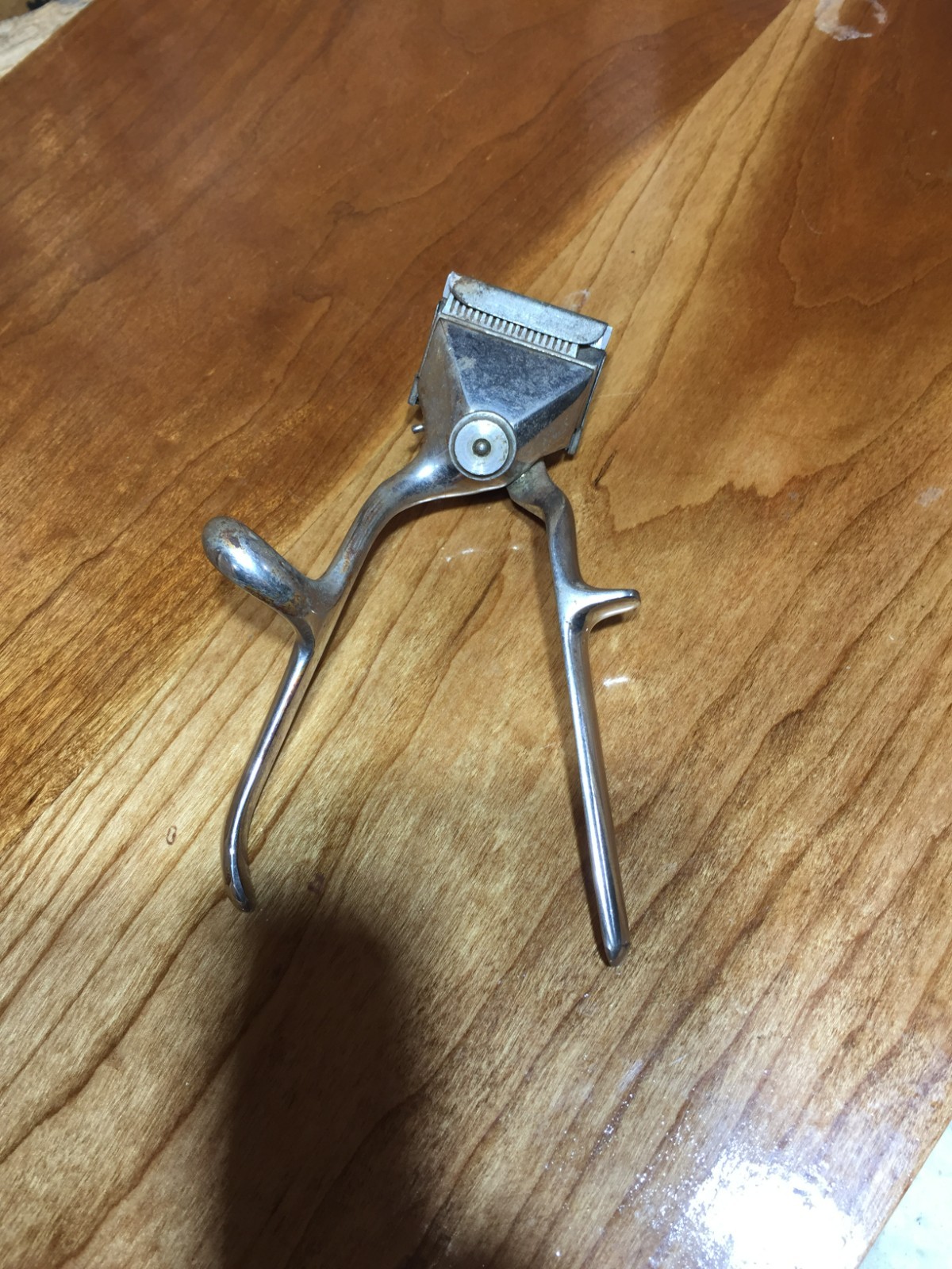 VTG Manual Hand-Operated Hair Clippers Hilton Ball Bearing Biker No 000