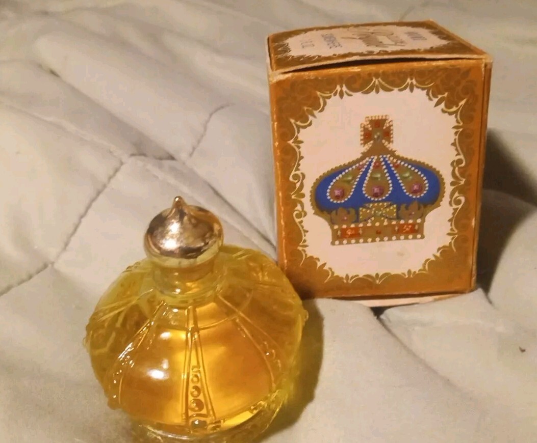 Vintage Avon Cologne Royale, “Somewhere” Full, 1 Fl. Oz. With Box. NOS In Box. Vintage Avon Cologne Royale, “Somewhere” Full, 1 Fl. Oz. With Box. NOS In Box.
